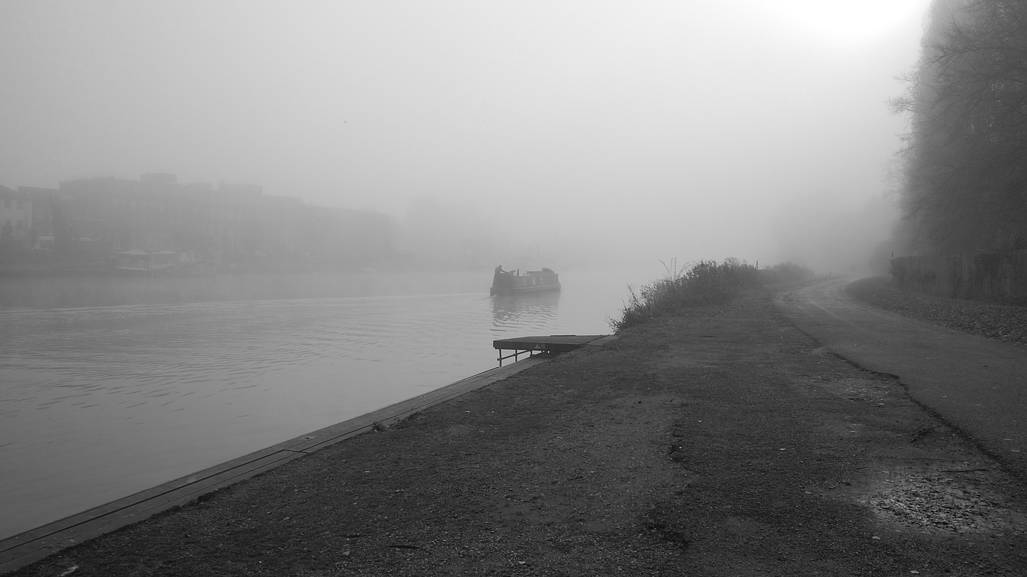 Nikon D40 sample photo. 'narrow boat' photography