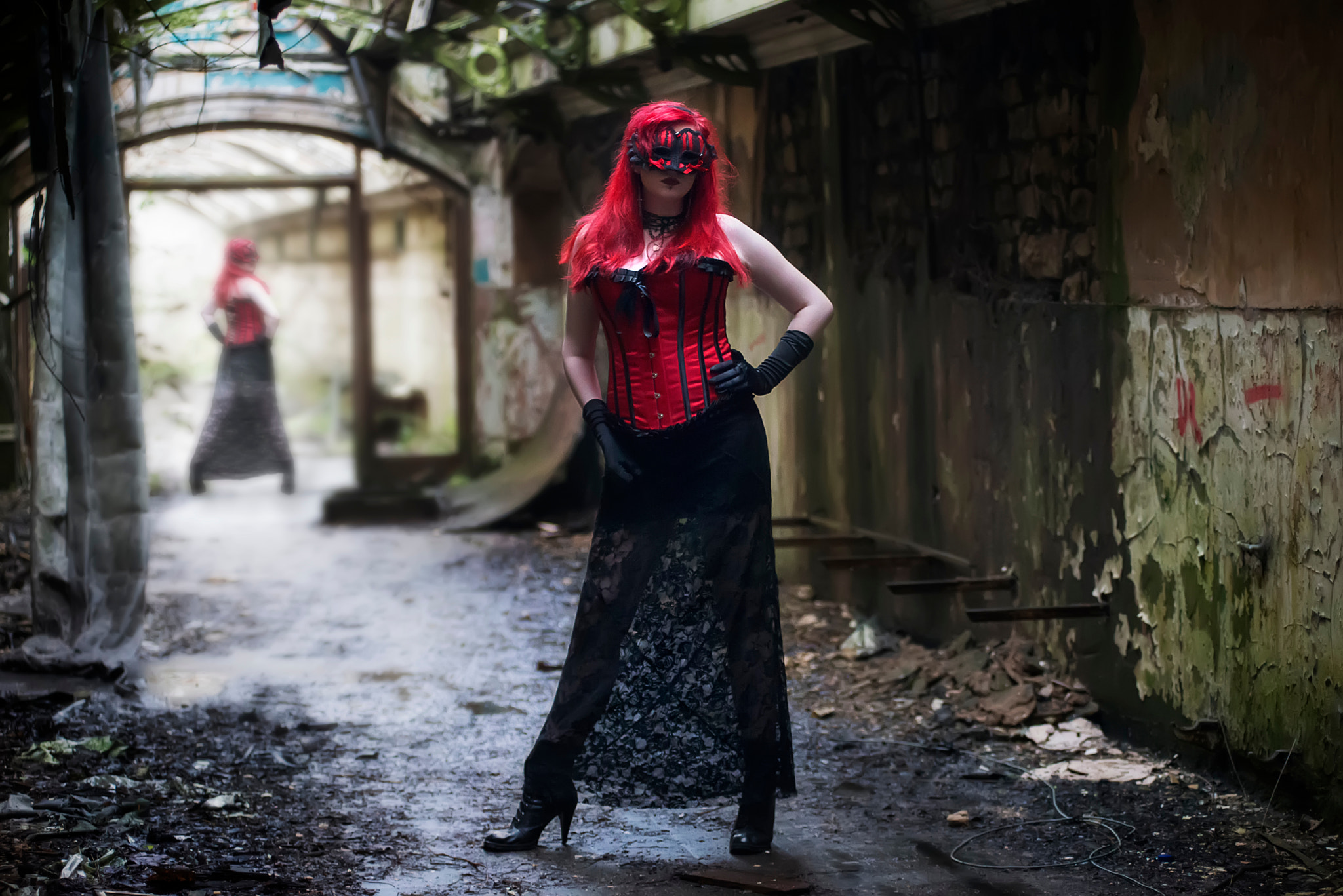 AF Zoom-Nikkor 80-200mm f/2.8 ED sample photo. Girl with red hair in lincoln asylum photography