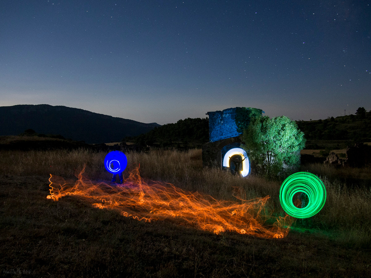 Olympus OM-D E-M5 + Panasonic Lumix G 14mm F2.5 ASPH sample photo. Light painting photography