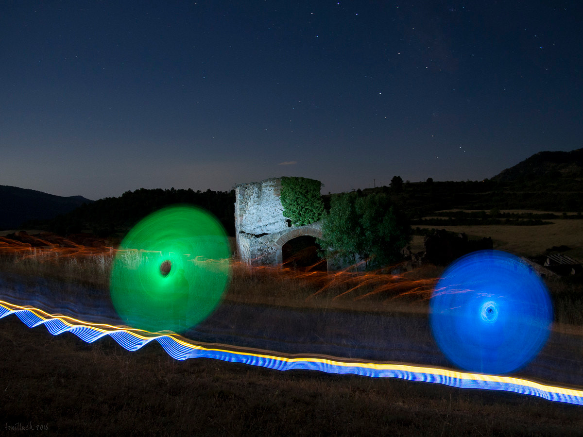 Olympus OM-D E-M5 + Panasonic Lumix G 14mm F2.5 ASPH sample photo. Light painting photography
