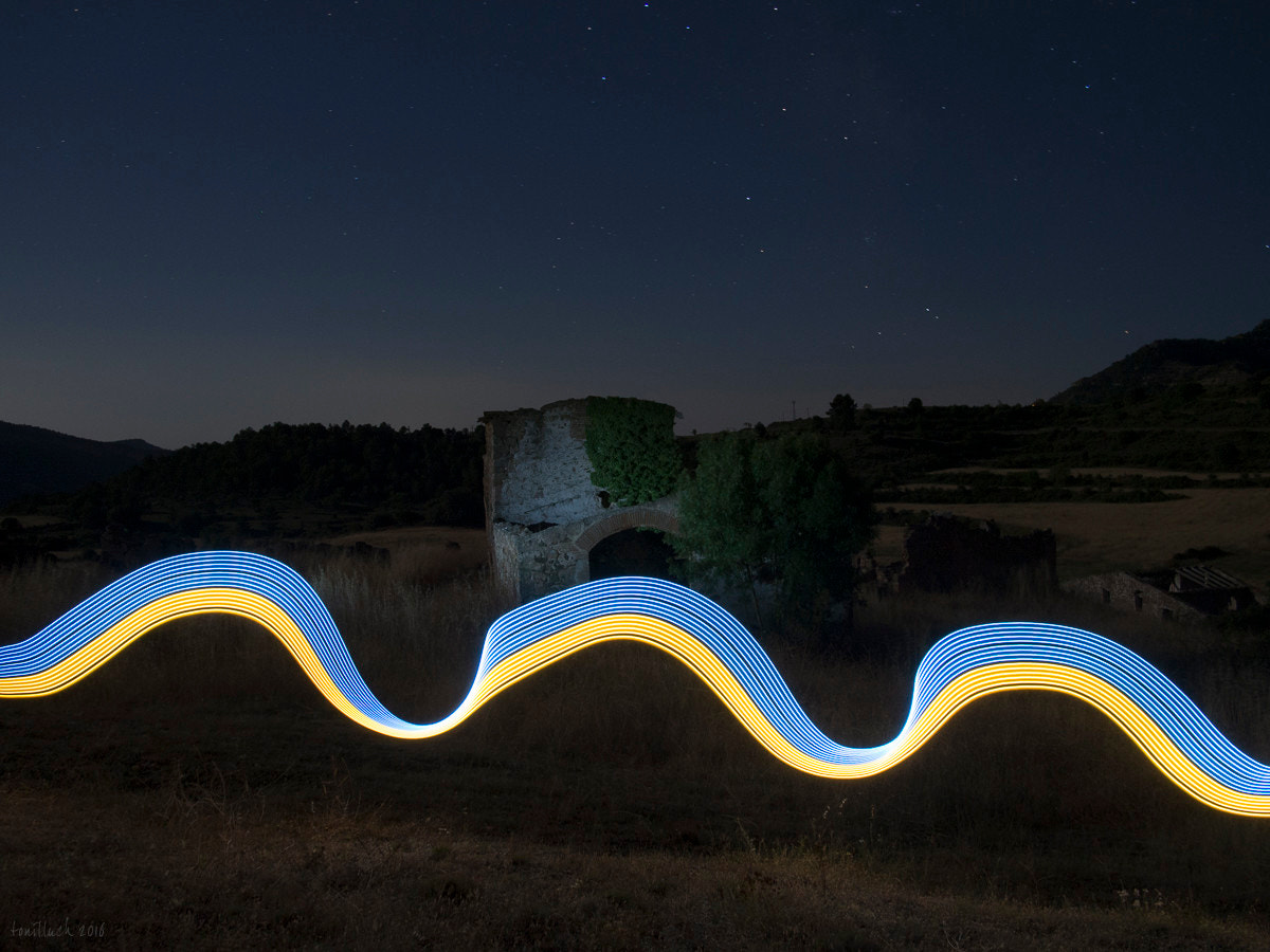 Olympus OM-D E-M5 + Panasonic Lumix G 14mm F2.5 ASPH sample photo. Light painting photography