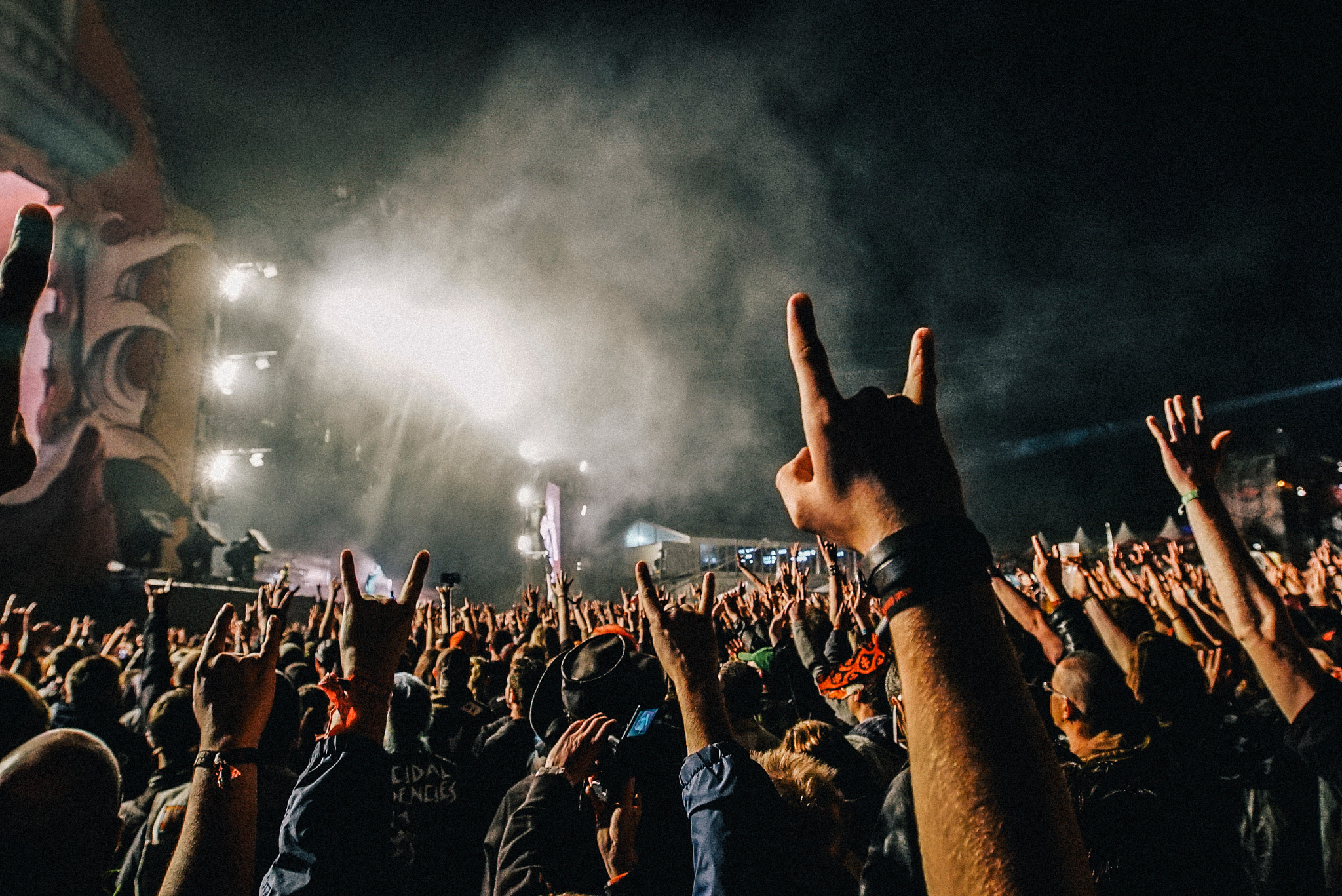 16-35mm F2.8 G SSM II sample photo. Hellfest day © teddy morellec la clef photography