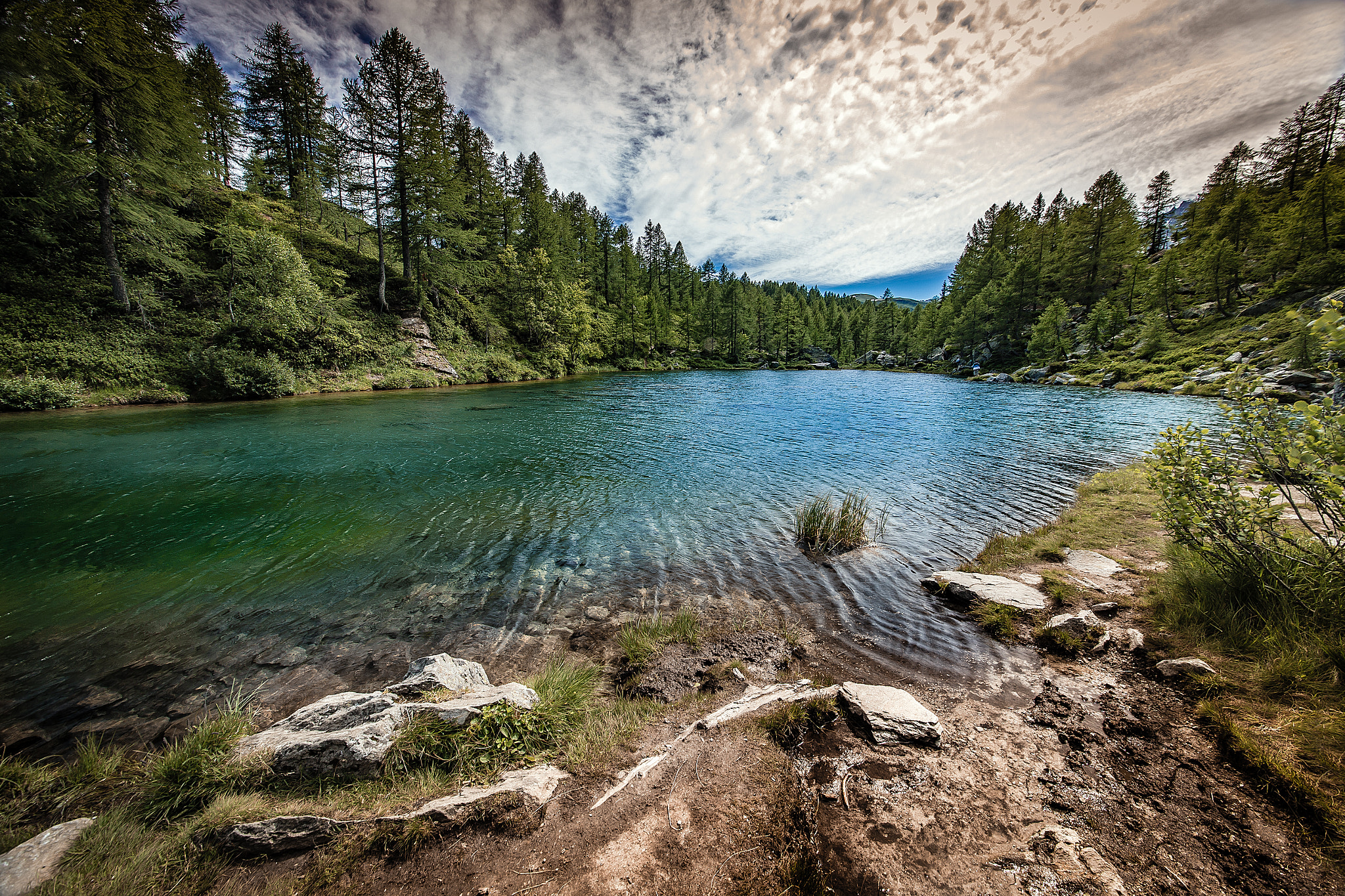 Sigma 12-24mm F4.5-5.6 II DG HSM sample photo. Lago delle streghe photography