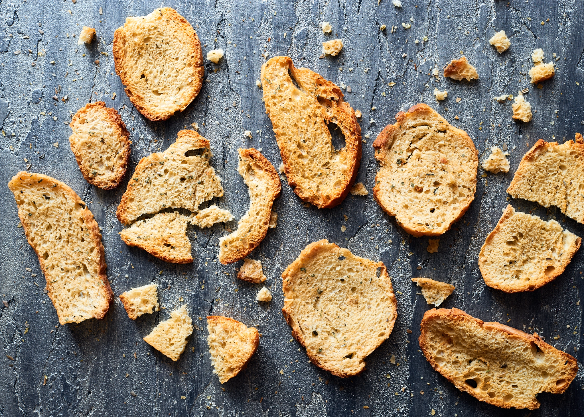 Sony a7 + E 50mm F2 sample photo. Homemade croutons with herbs photography