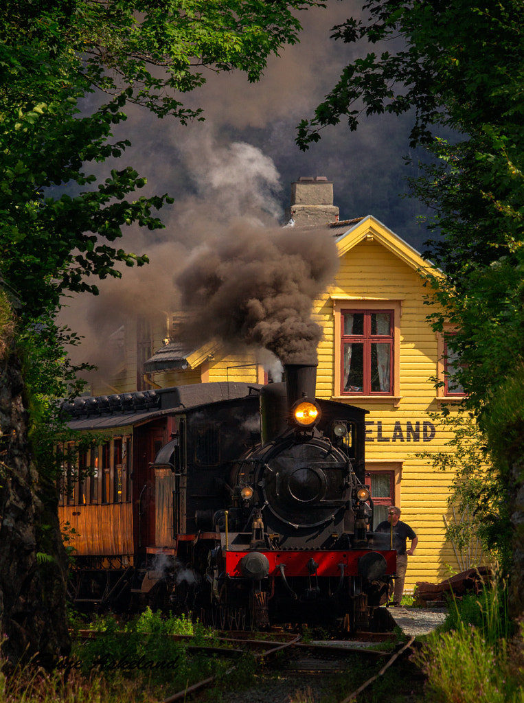 Haukeland Station by Rune Askeland on 500px.com