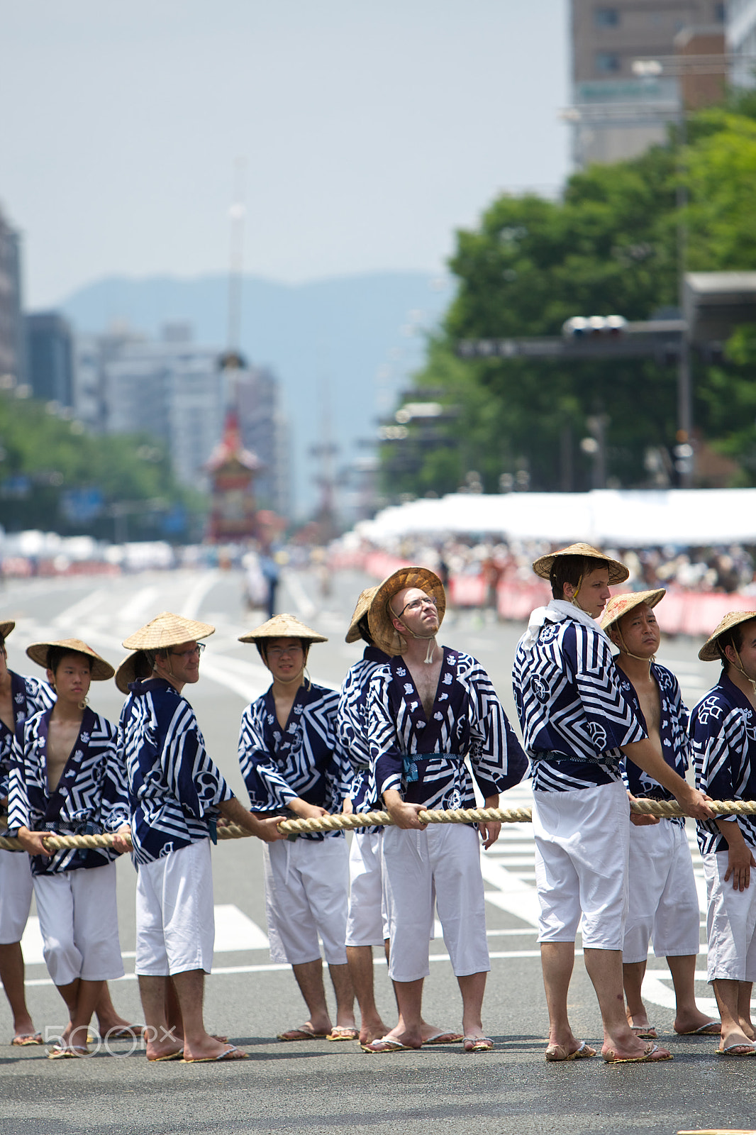 Canon EOS-1D Mark III sample photo. Getting ready for the pull - gion festival photography