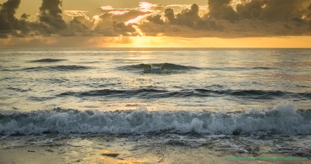 Sony a6000 + Sigma 35mm F1.4 DG HSM Art sample photo. Rolling wave photography