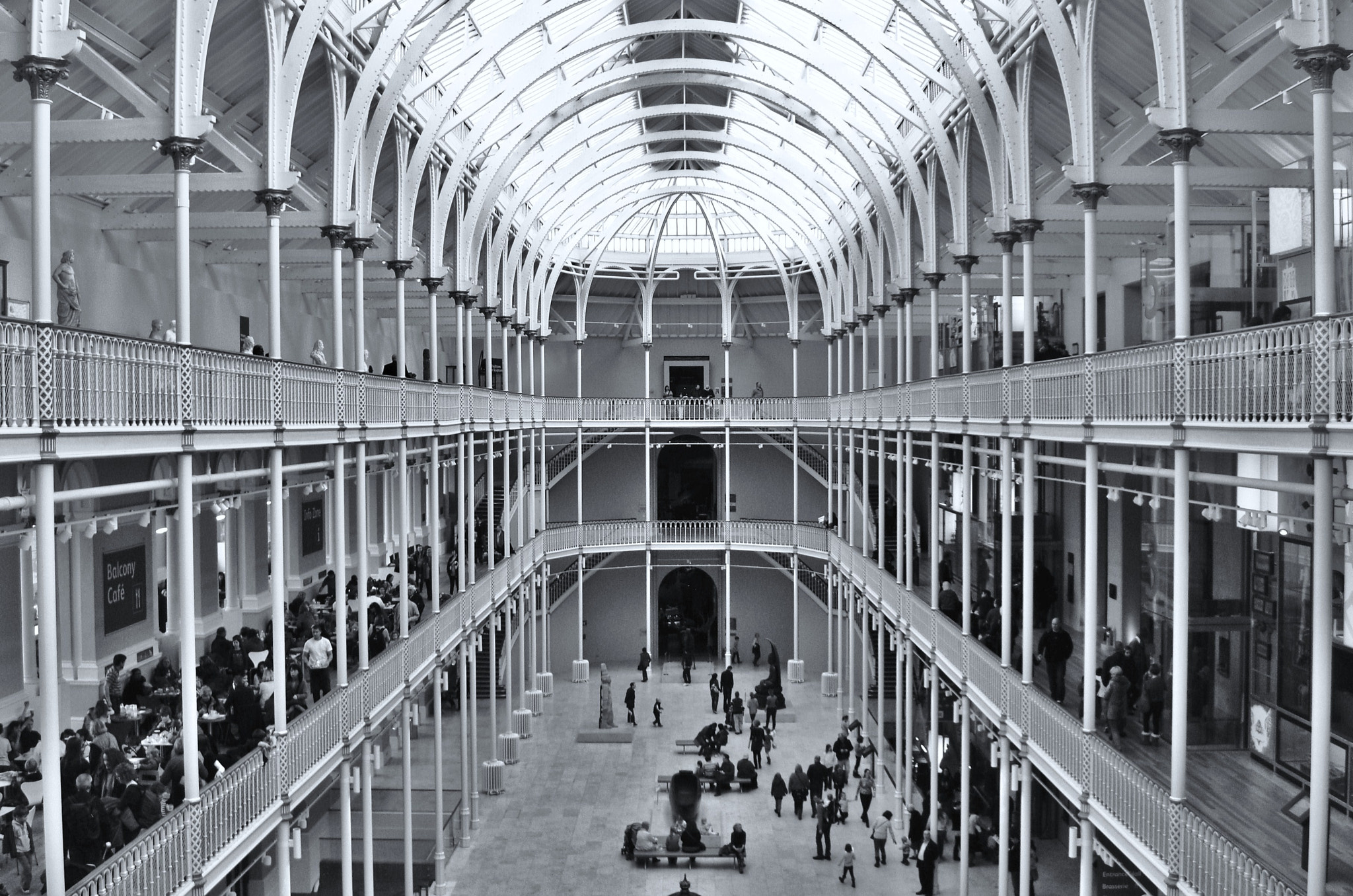 CASIO EX-Z1080 sample photo. Scottish national museum  photography
