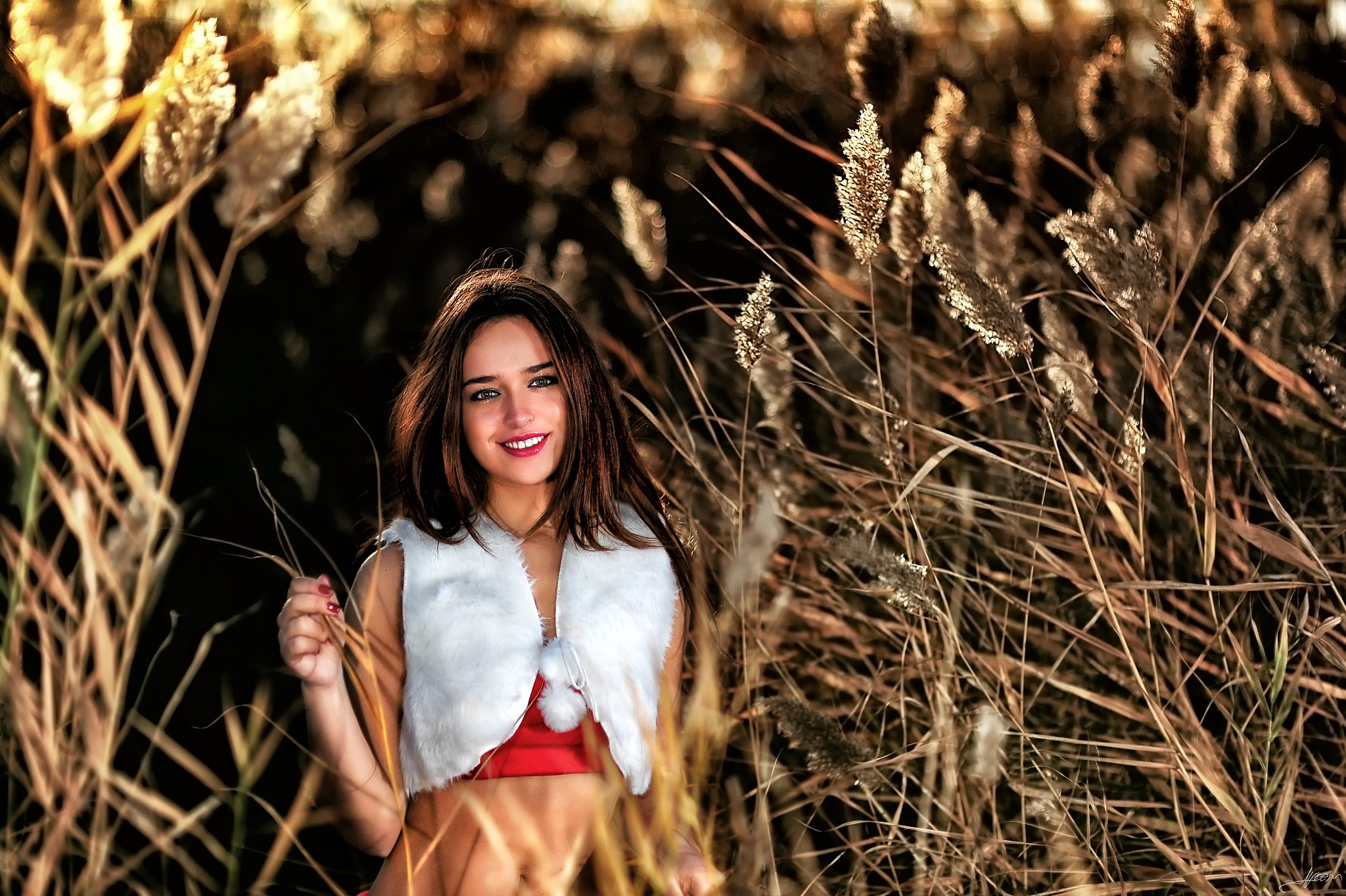 Nikon D3S + Sigma 85mm F1.4 EX DG HSM sample photo. Smile in the bush photography