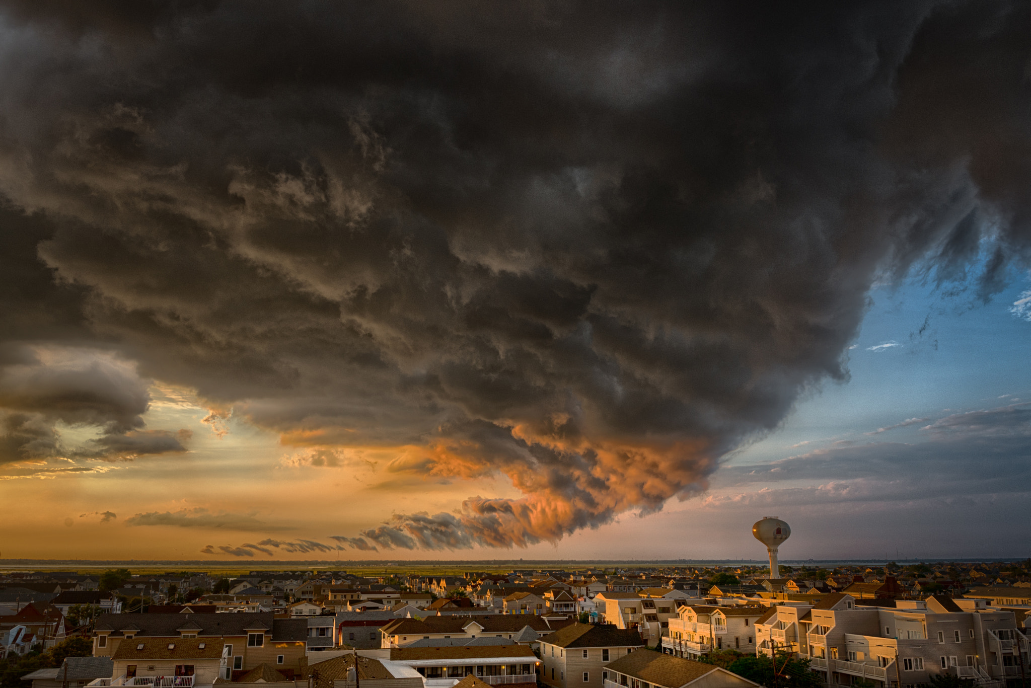 Nikon D600 + Nikon AF-S Nikkor 28mm F1.8G sample photo. Summer storm photography