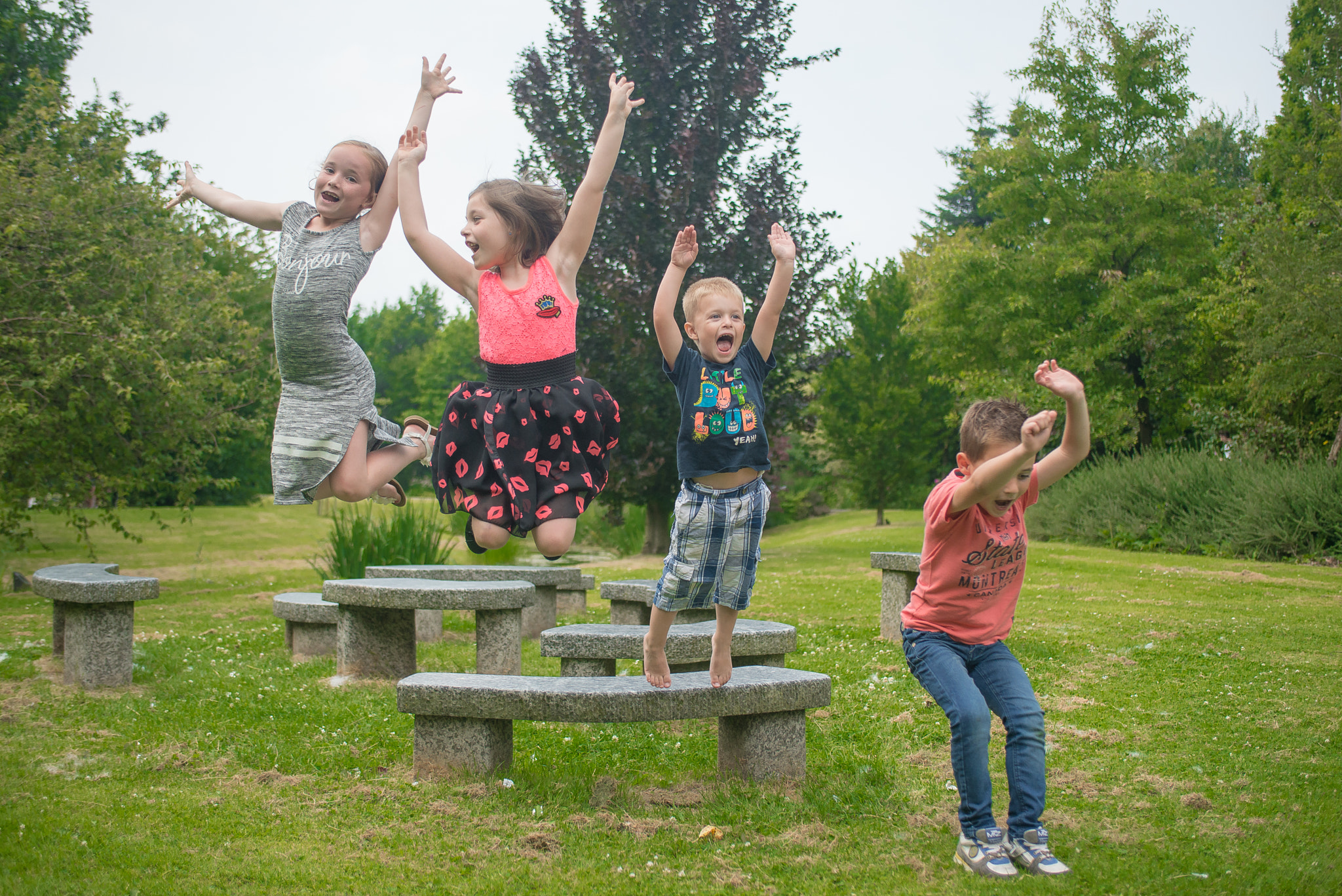 Nikon D800 + AF Zoom-Nikkor 35-70mm f/2.8D sample photo. Jump! photography