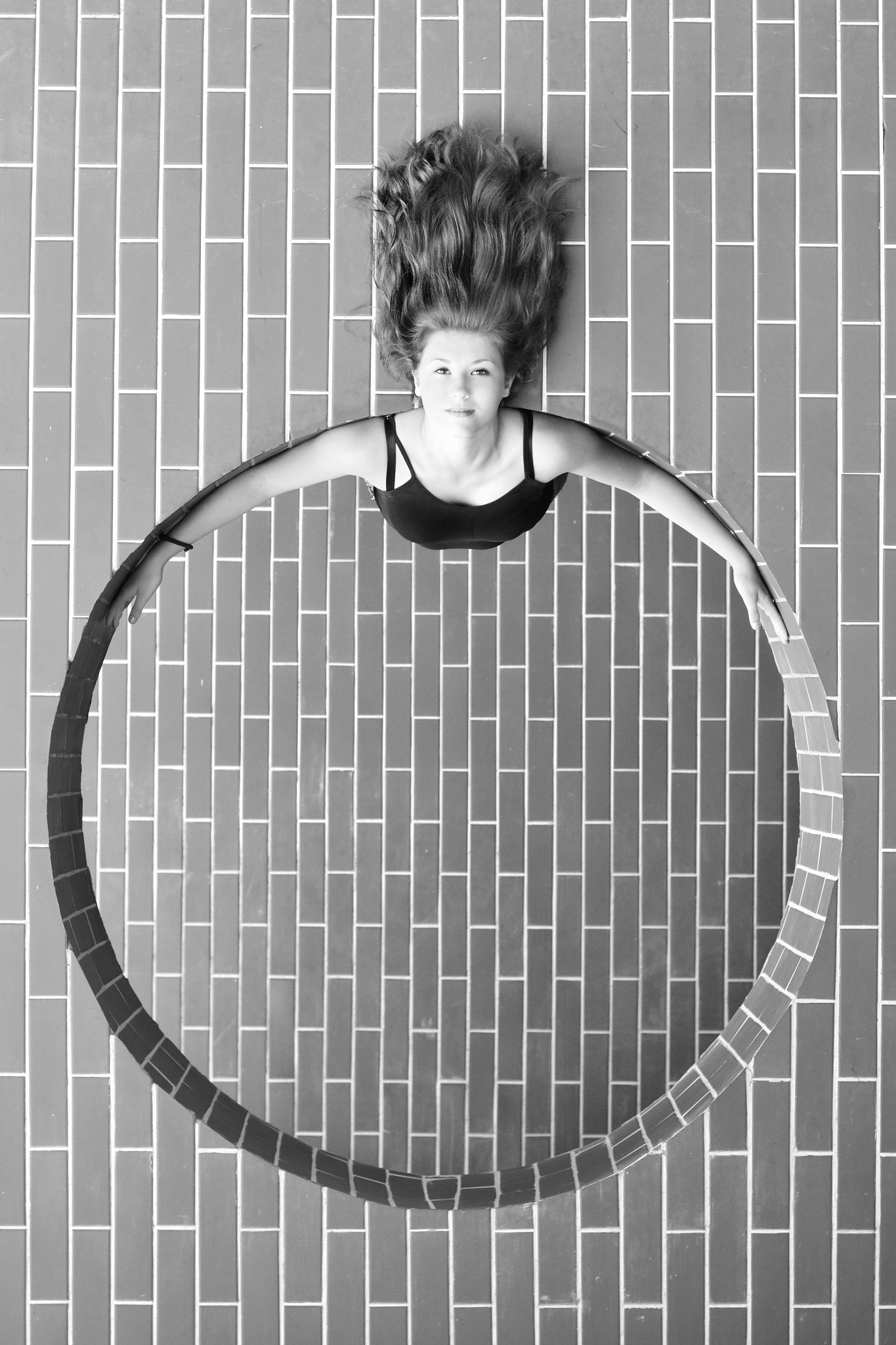 Nikon D3100 sample photo. Symmetry fashion style photography