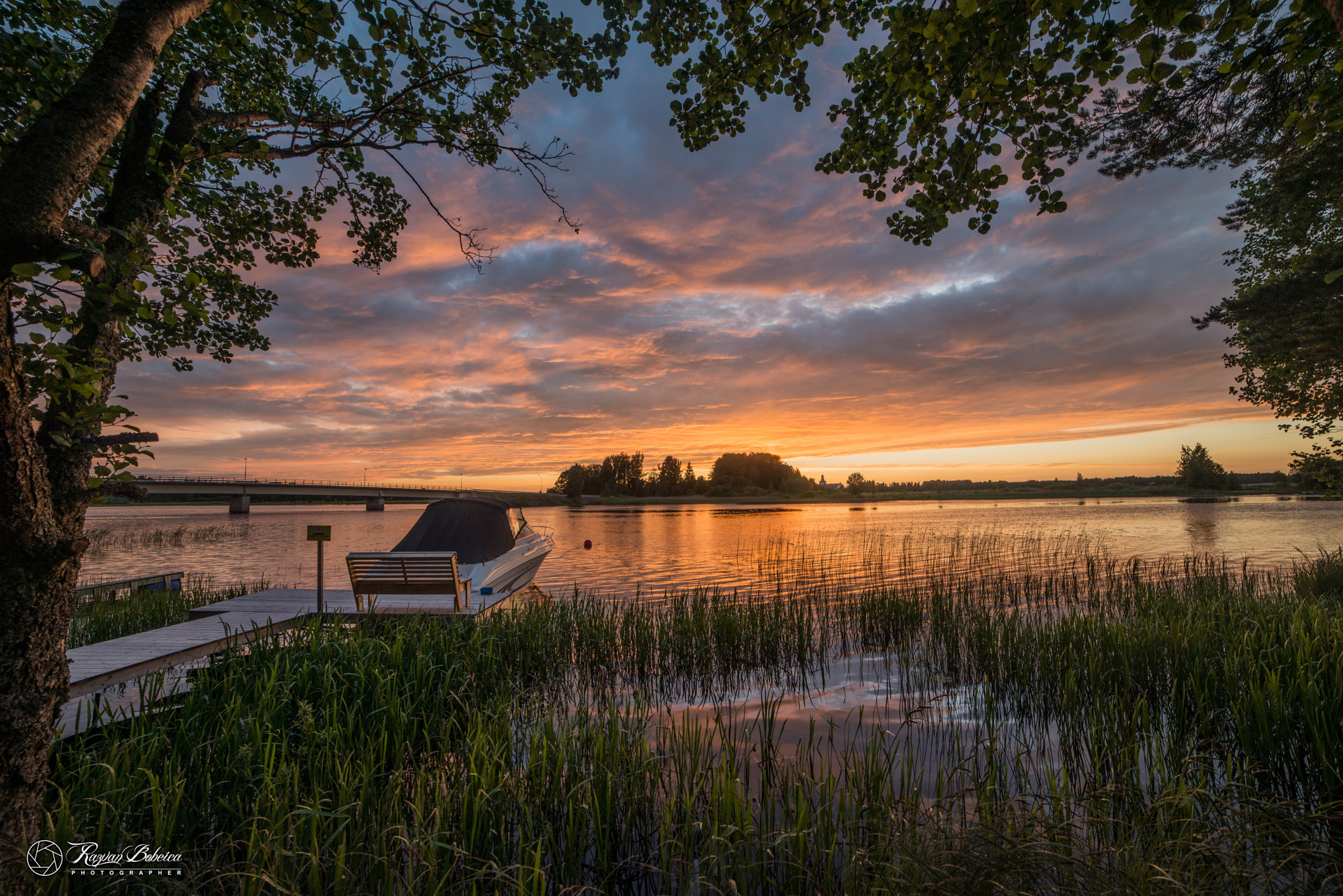Samyang 14mm F2.8 ED AS IF UMC sample photo. Sunset on the lake svezia 2016 photography