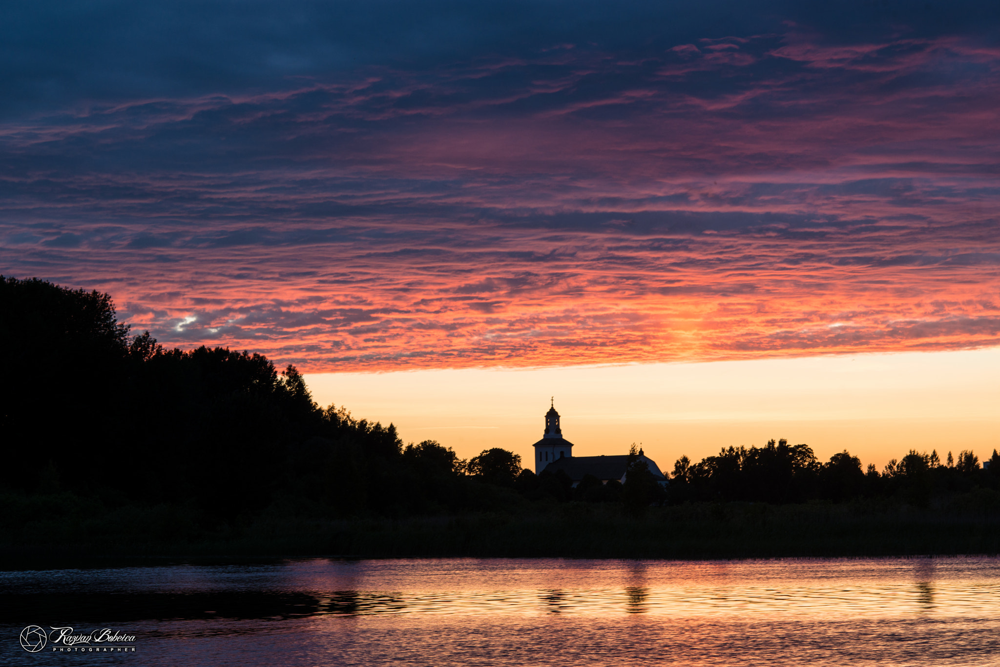 Nikon D800E + Nikon AF Nikkor 105mm F2D DC sample photo. Sunset on the lake svezia 2016 photography