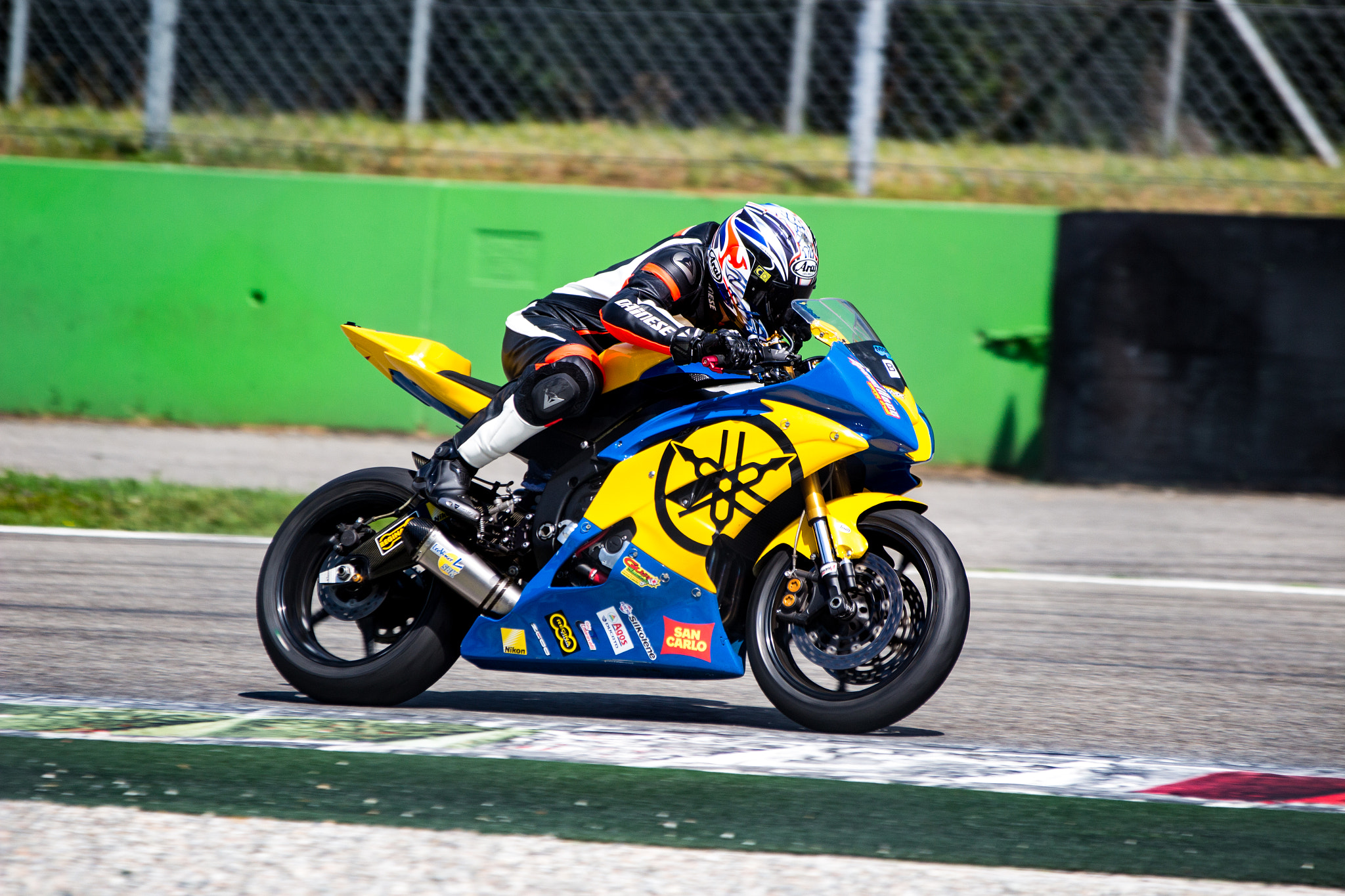 Sigma 70-200mm F2.8 EX DG OS HSM sample photo. Autodromo monza photography