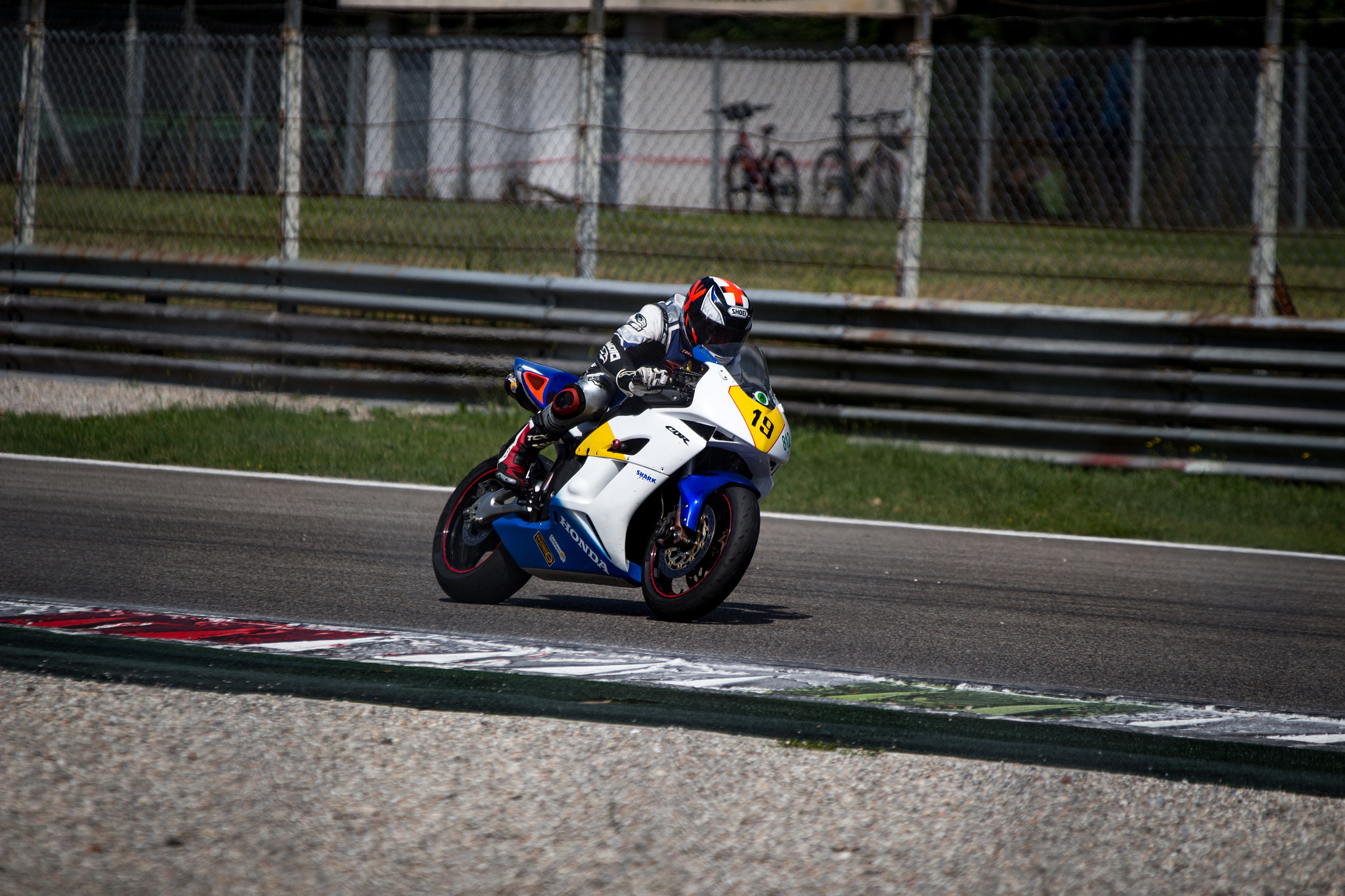 Sigma 70-200mm F2.8 EX DG OS HSM sample photo. Autodromo monza photography
