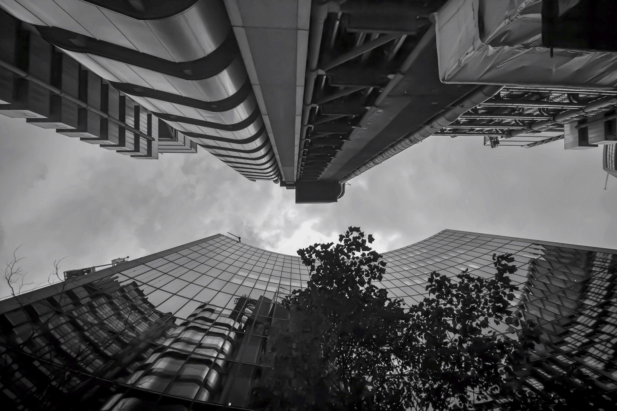 Sigma 10-20mm F3.5 EX DC HSM sample photo. London photography