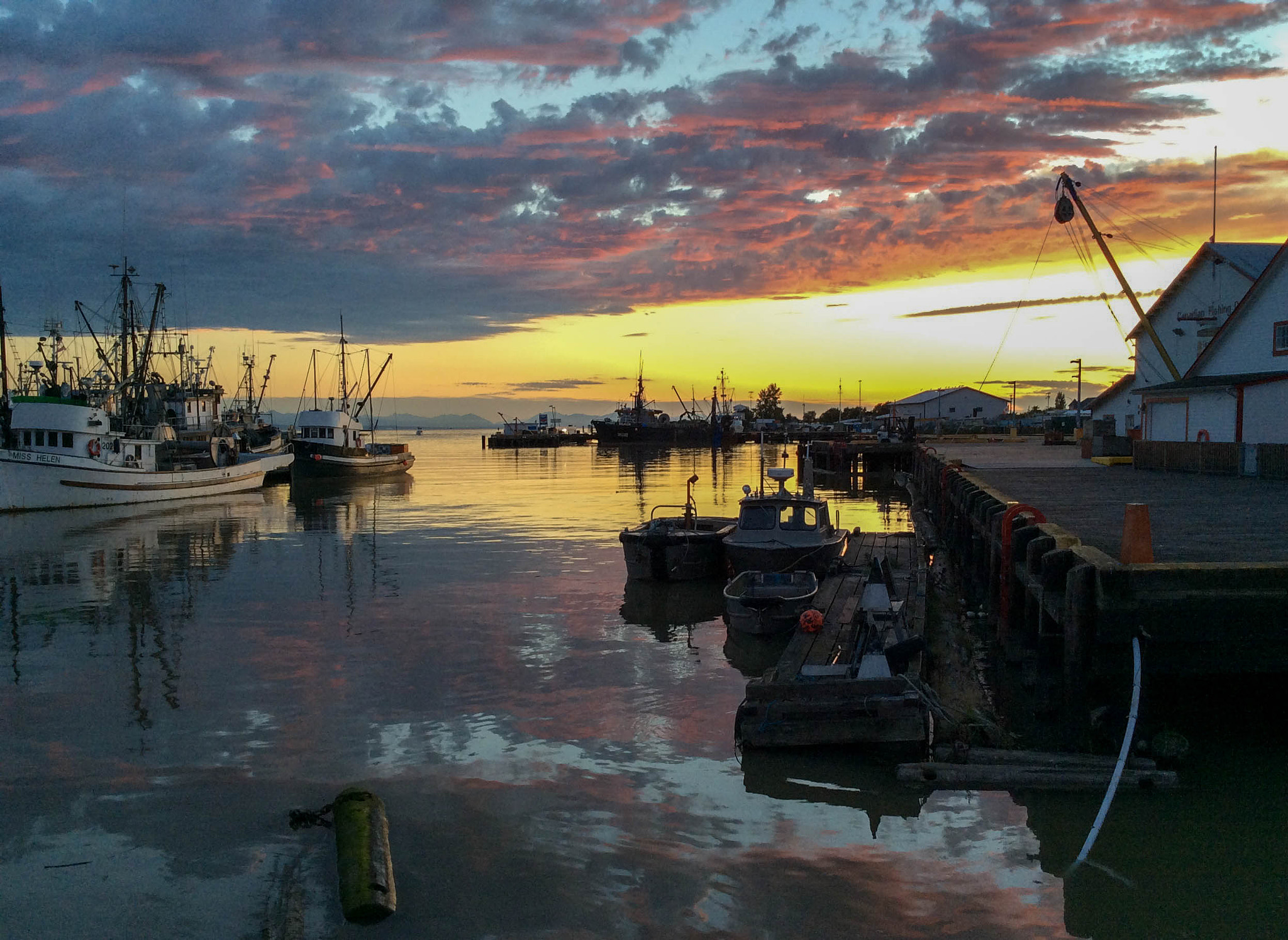 iPad Air back camera 3.3mm f/2.4 sample photo. Vancouver sunset photography
