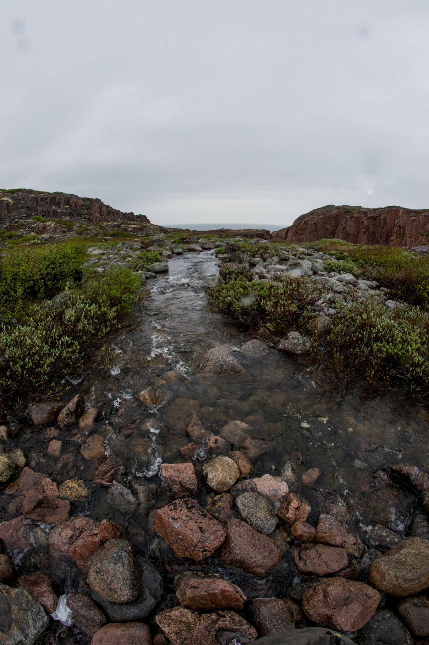 Nikon D3100 + Samyang 8mm F3.5 Aspherical IF MC Fisheye sample photo. Water, rocks, and the skies photography