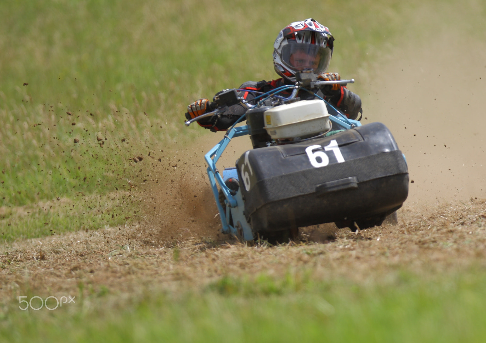 Canon EF 300mm F2.8L IS USM sample photo. Group 2 mowers types photography