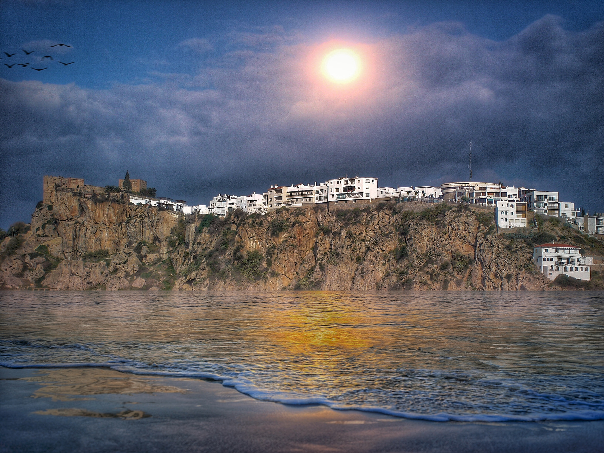 Sony DSC-S600 sample photo. La isla con un castillo photography