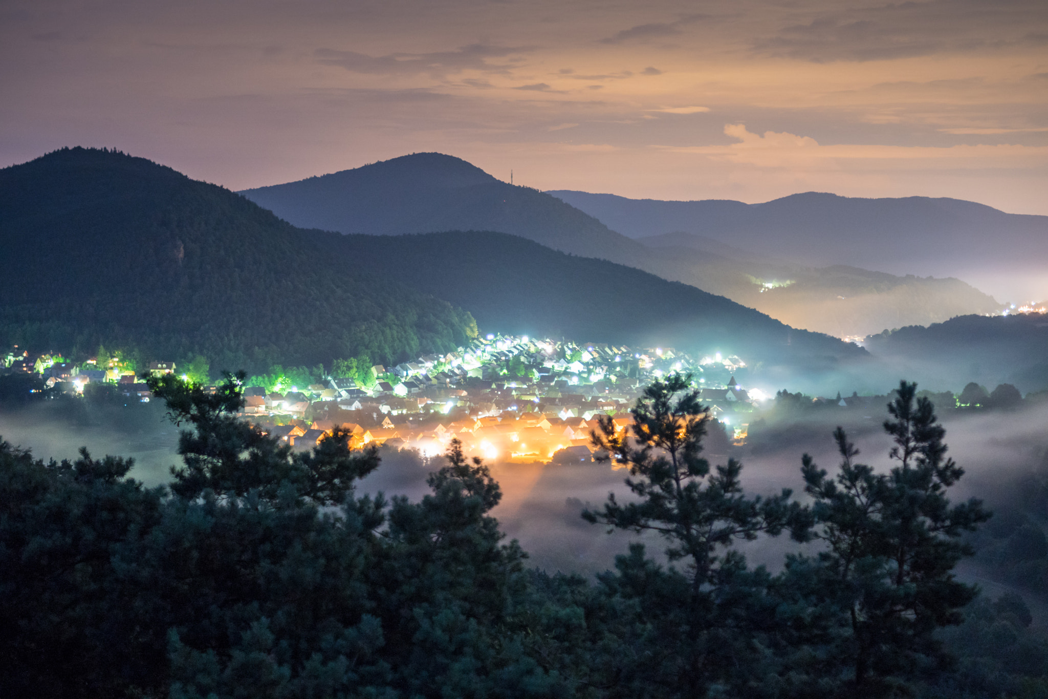 Sigma 50mm F1.4 EX DG HSM sample photo. Valley of fog photography