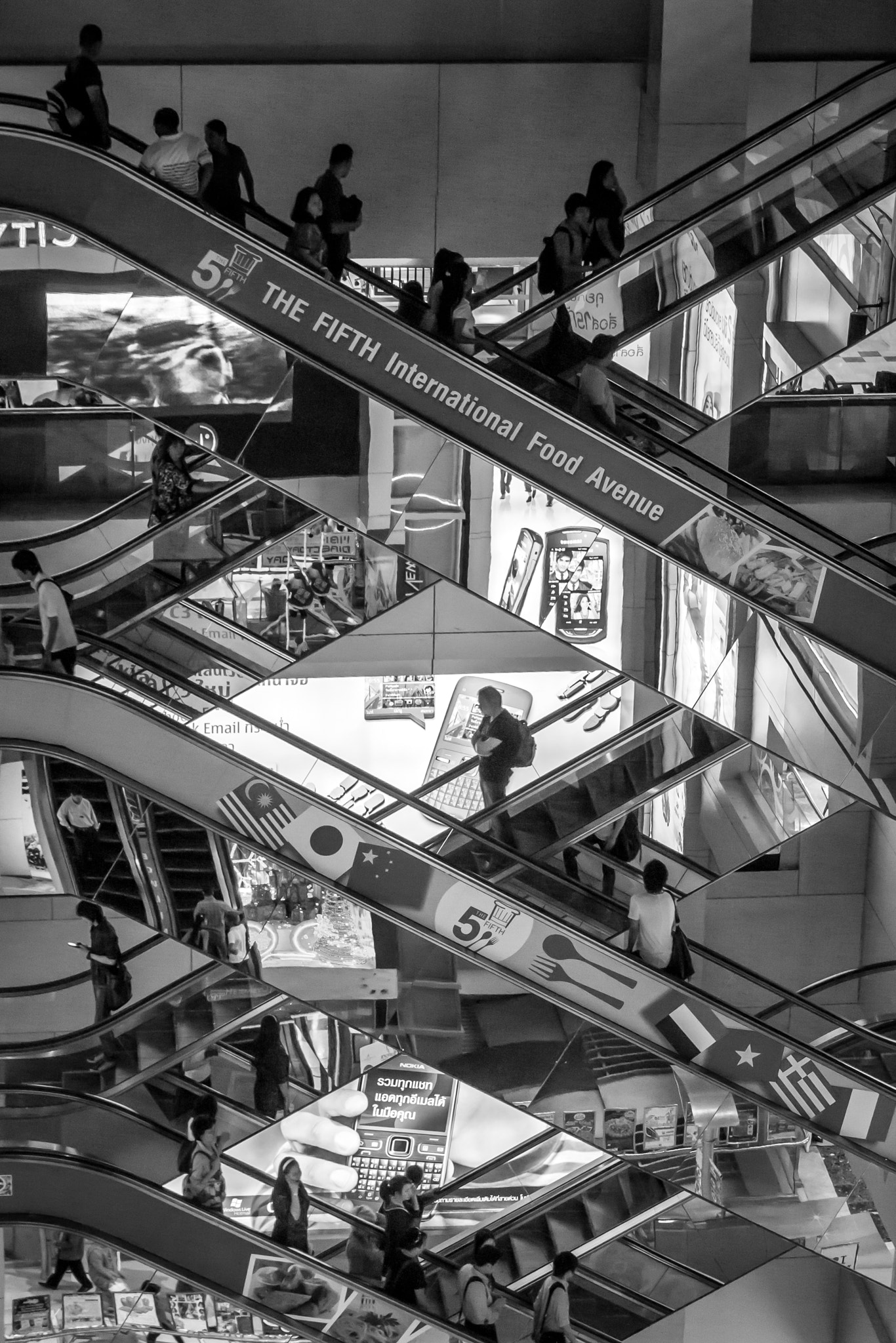 Canon EOS 450D (EOS Rebel XSi / EOS Kiss X2) sample photo. The stairway to wealth is neverending.. photography