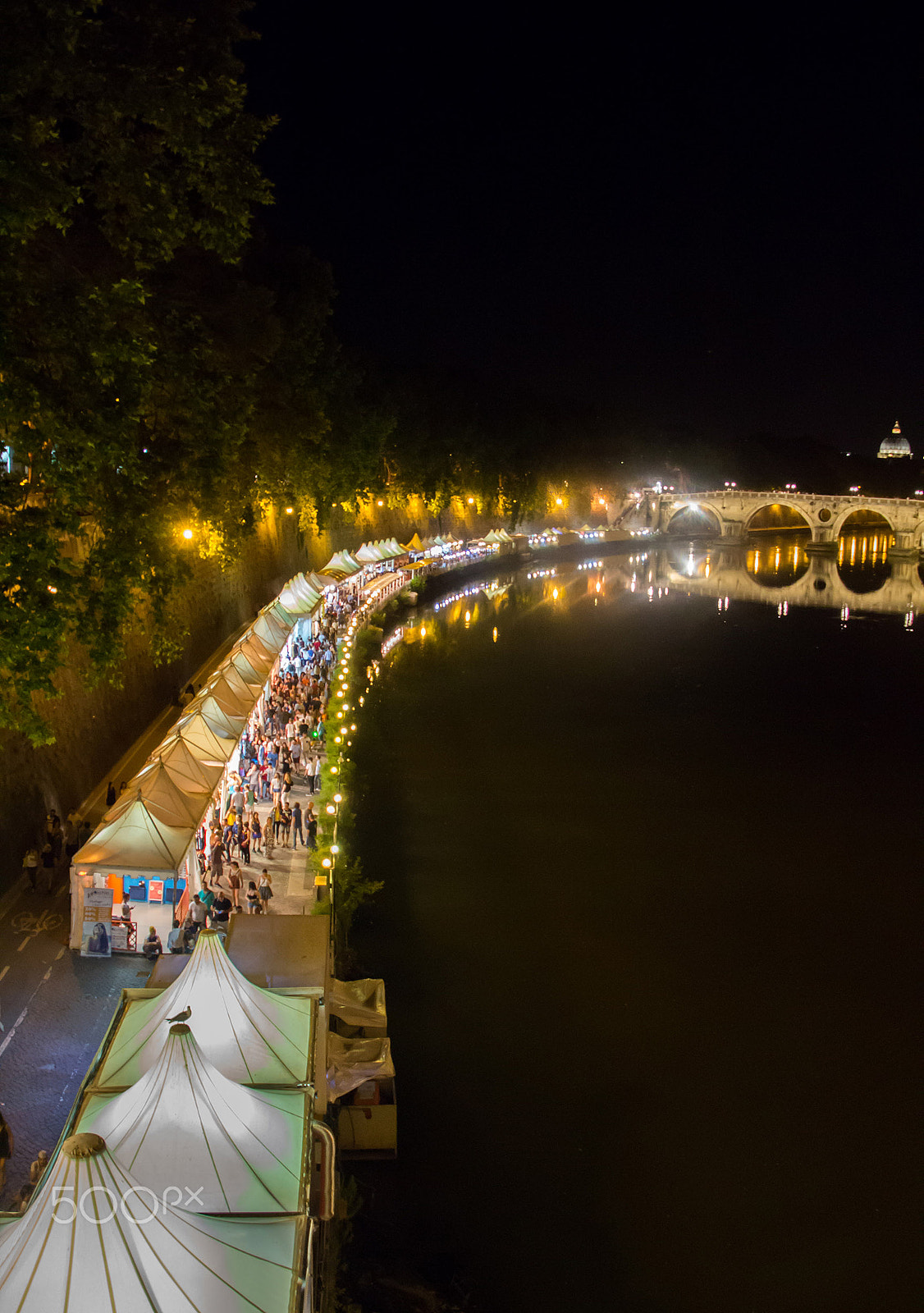 Canon EOS 650D (EOS Rebel T4i / EOS Kiss X6i) sample photo. Trastevere in rome photography