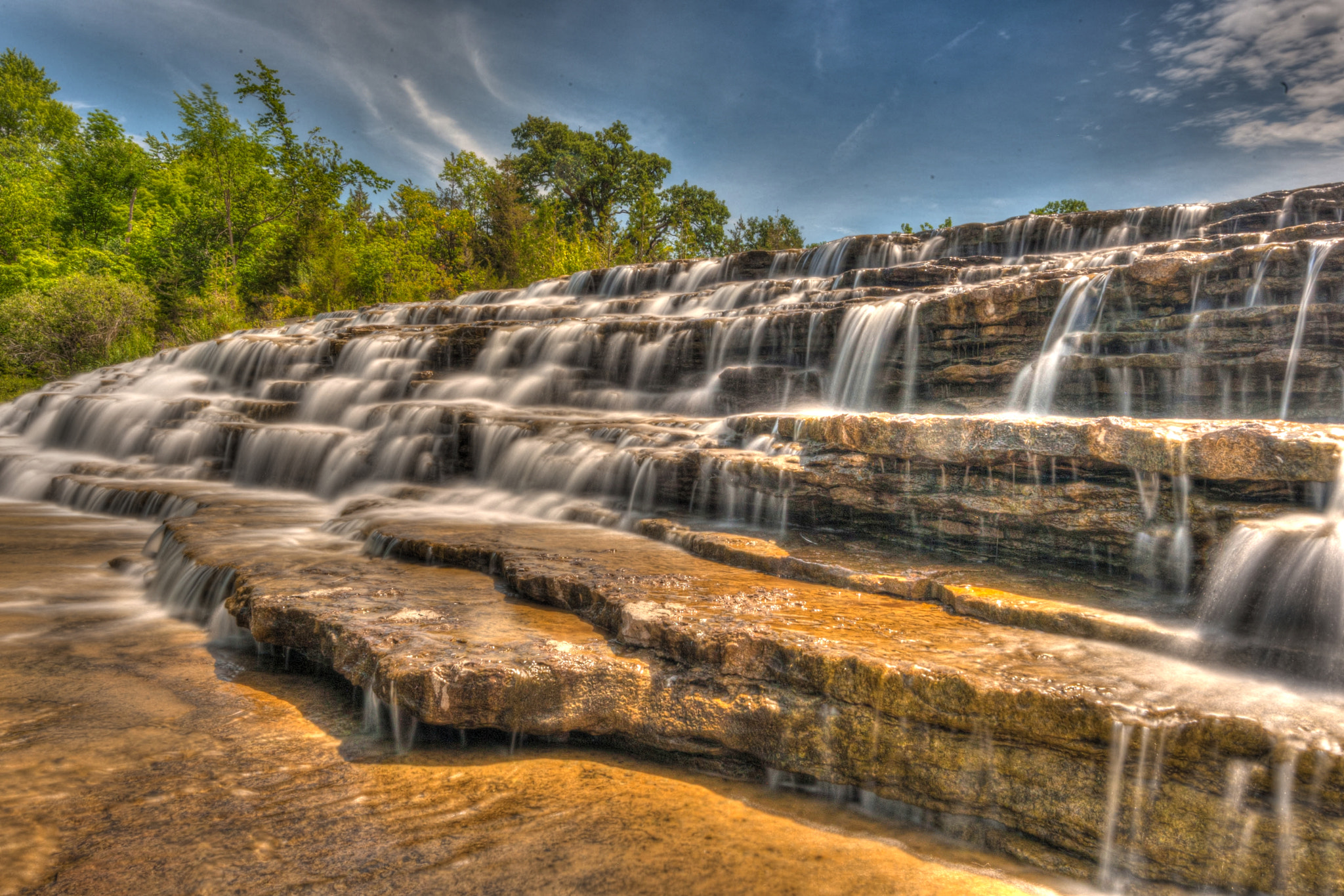 Tokina AT-X 11-20mm F2.8 PRO DX sample photo. Healy falls two photography