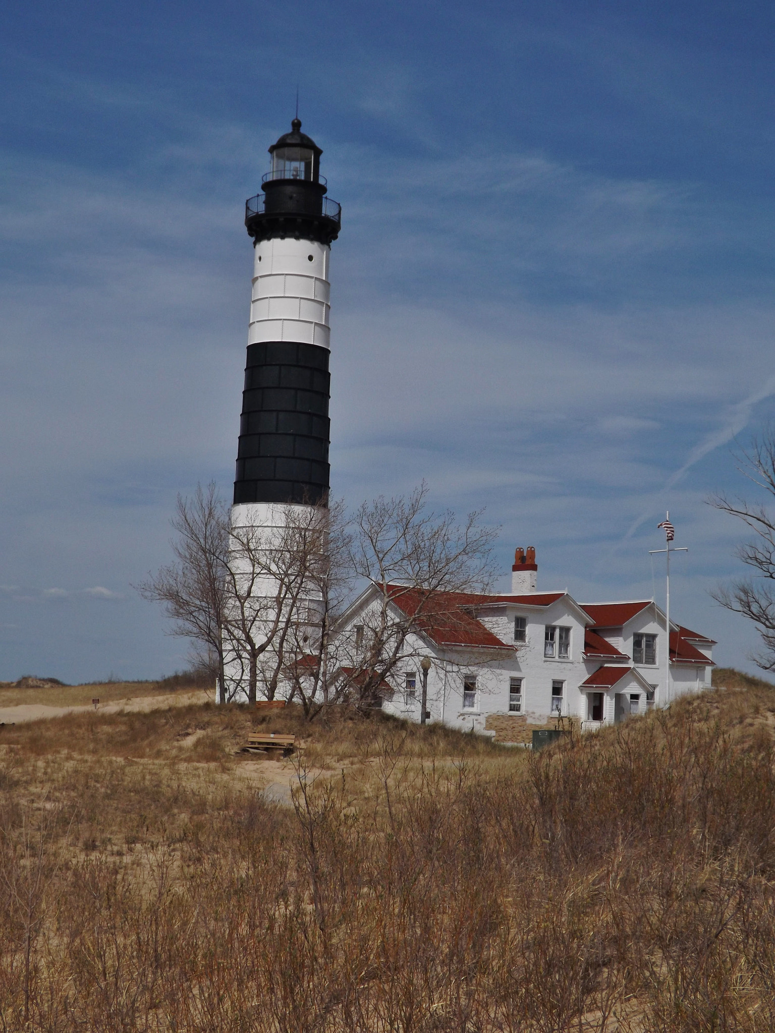 Fujifilm FinePix S4250/Walmart sample photo. Big sable point photography