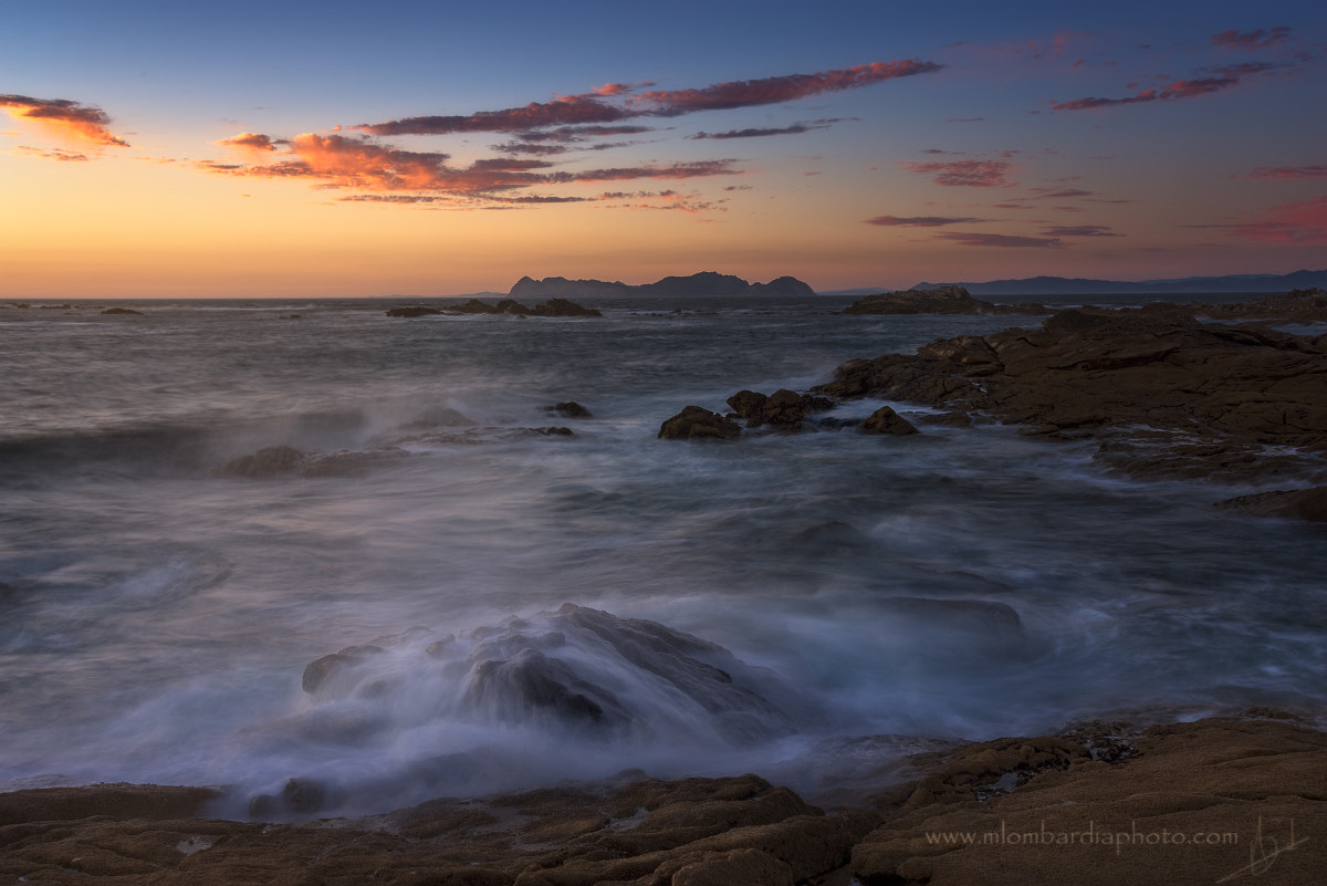 Sony a7R + Minolta AF 28-105mm F3.5-4.5 [New] sample photo. Observing the cies islands photography