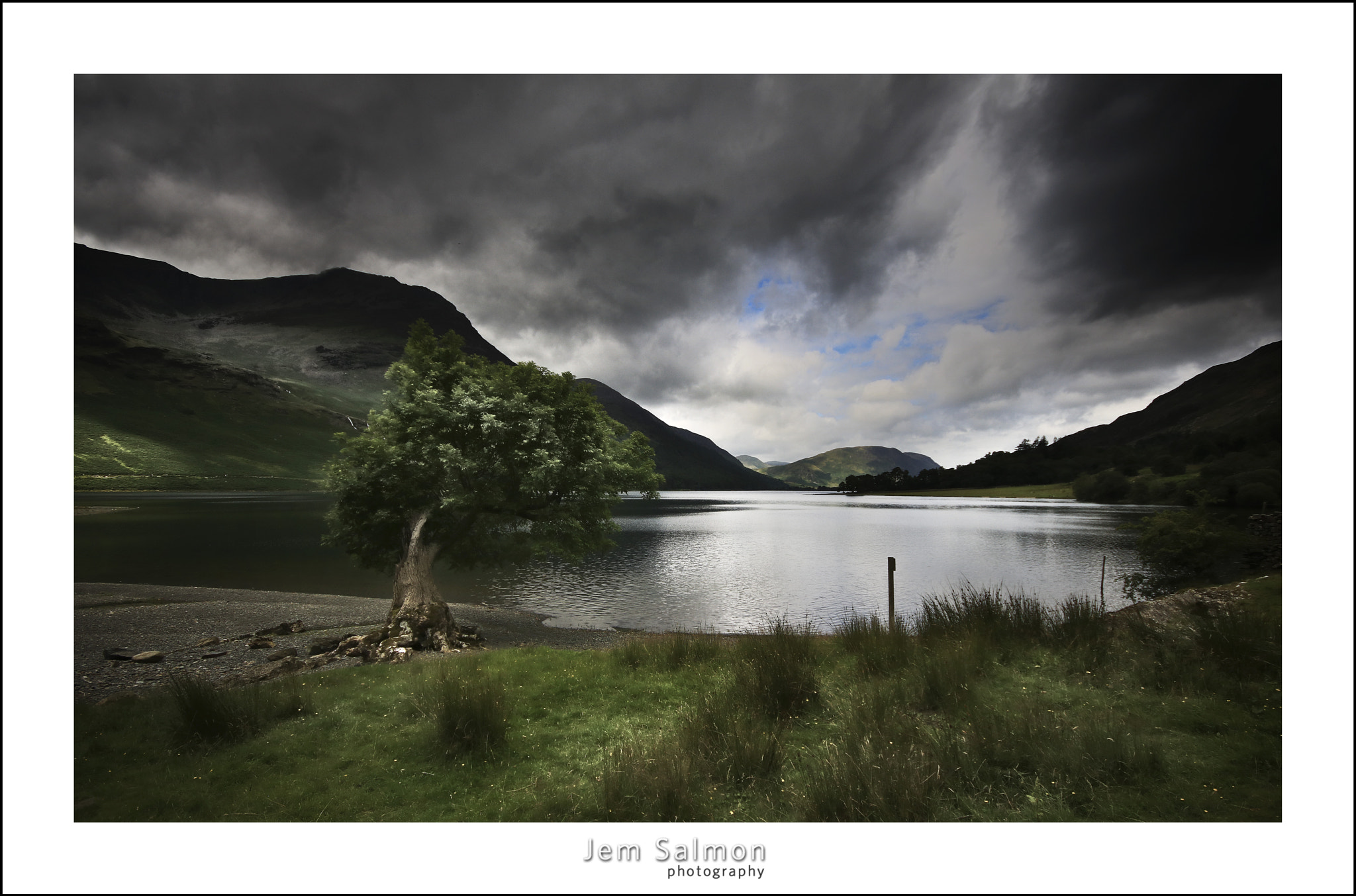 Canon EOS 750D (EOS Rebel T6i / EOS Kiss X8i) + Sigma 10-20mm F4-5.6 EX DC HSM sample photo. Buttermere photography