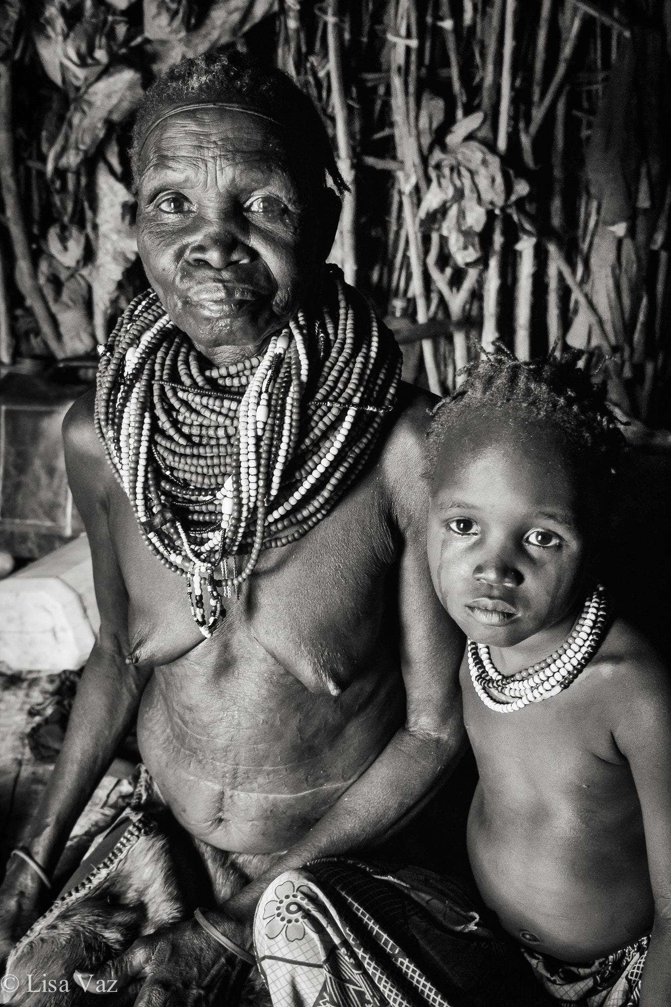 Sony a6000 + Sony Vario Tessar T* FE 24-70mm F4 ZA OSS sample photo. Tribes of ethiopia photography