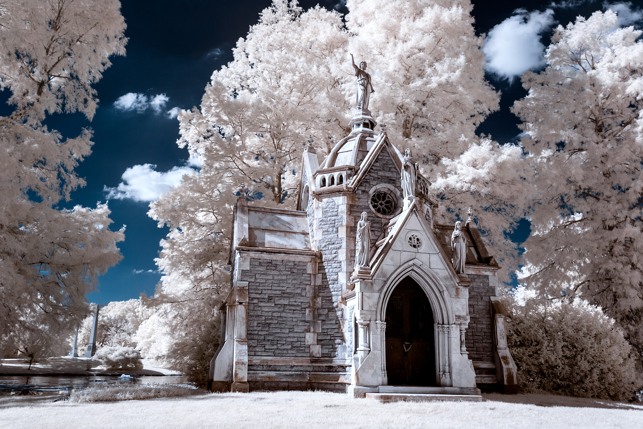 Nikon D3100 sample photo. Mausoleum in infrared photography