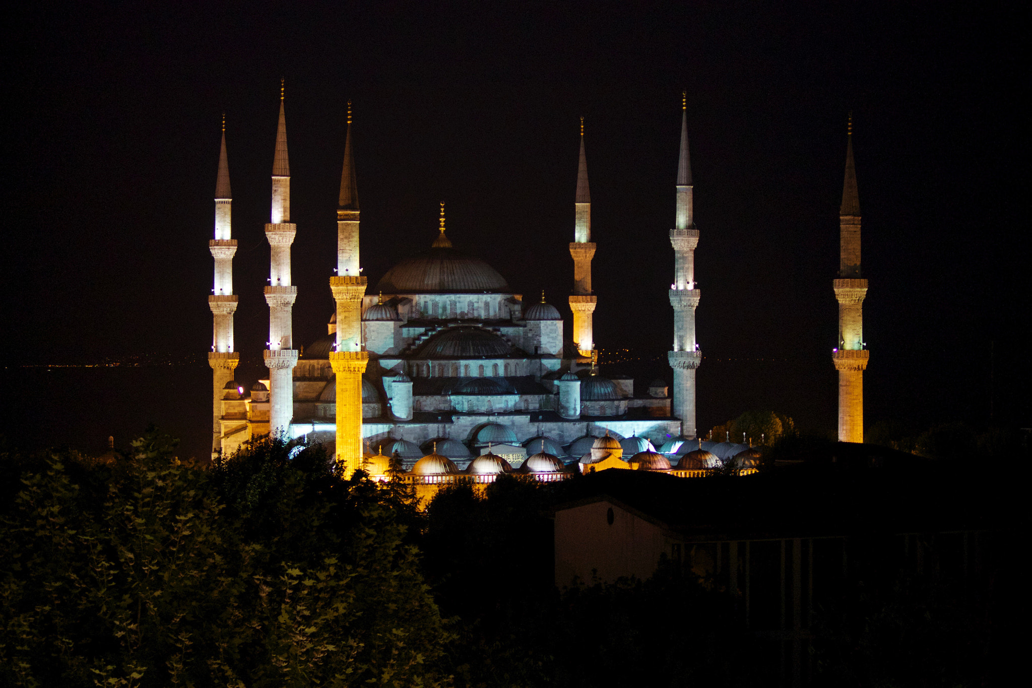 Canon EF-S 55-250mm F4-5.6 IS sample photo. Sultanahmet camii photography