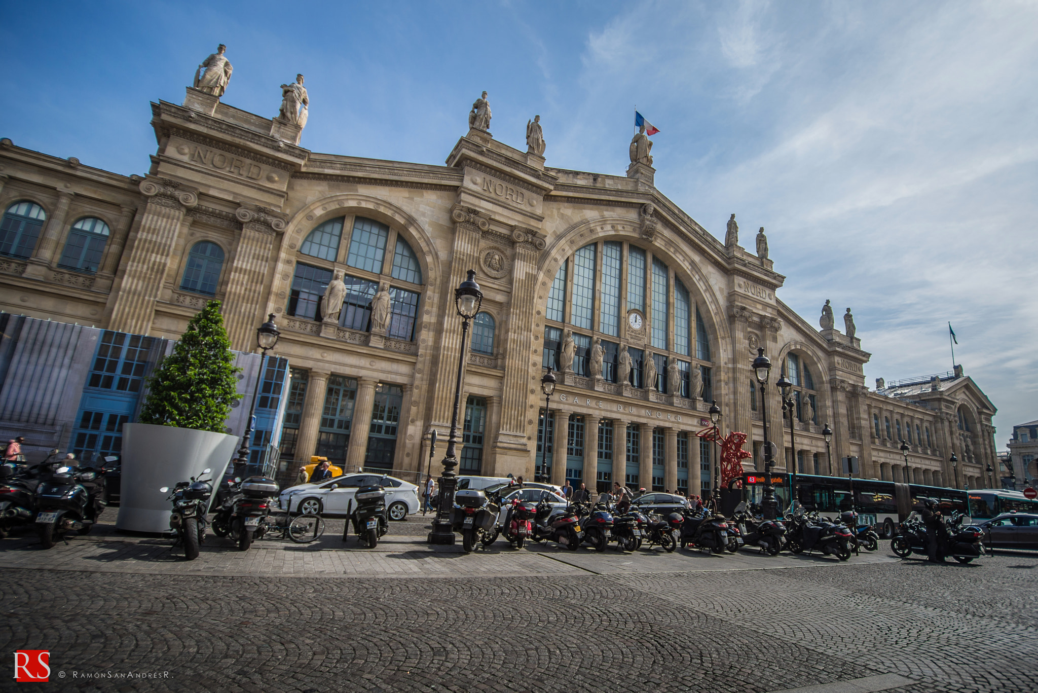Nikon D600 sample photo. Gare du nord photography