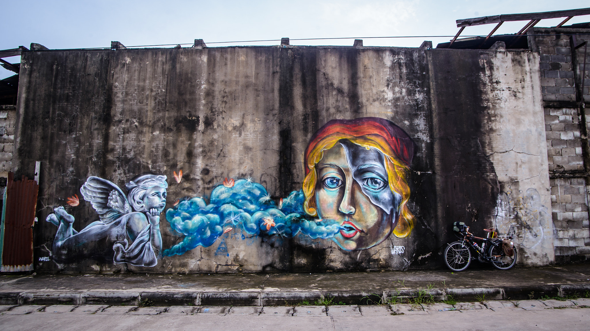 Nikon D600 + Tamron SP AF 17-35mm F2.8-4 Di LD Aspherical (IF) sample photo. Street art@ roi-et thailand by young woman artist photography