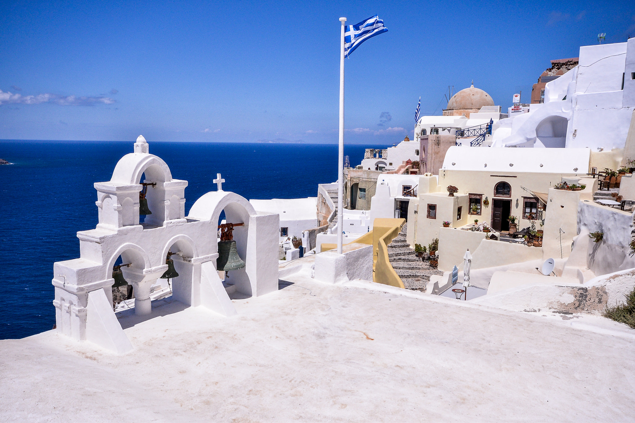 Sigma 10-20mm F4-5.6 EX DC HSM sample photo. Beautiful santorini photography