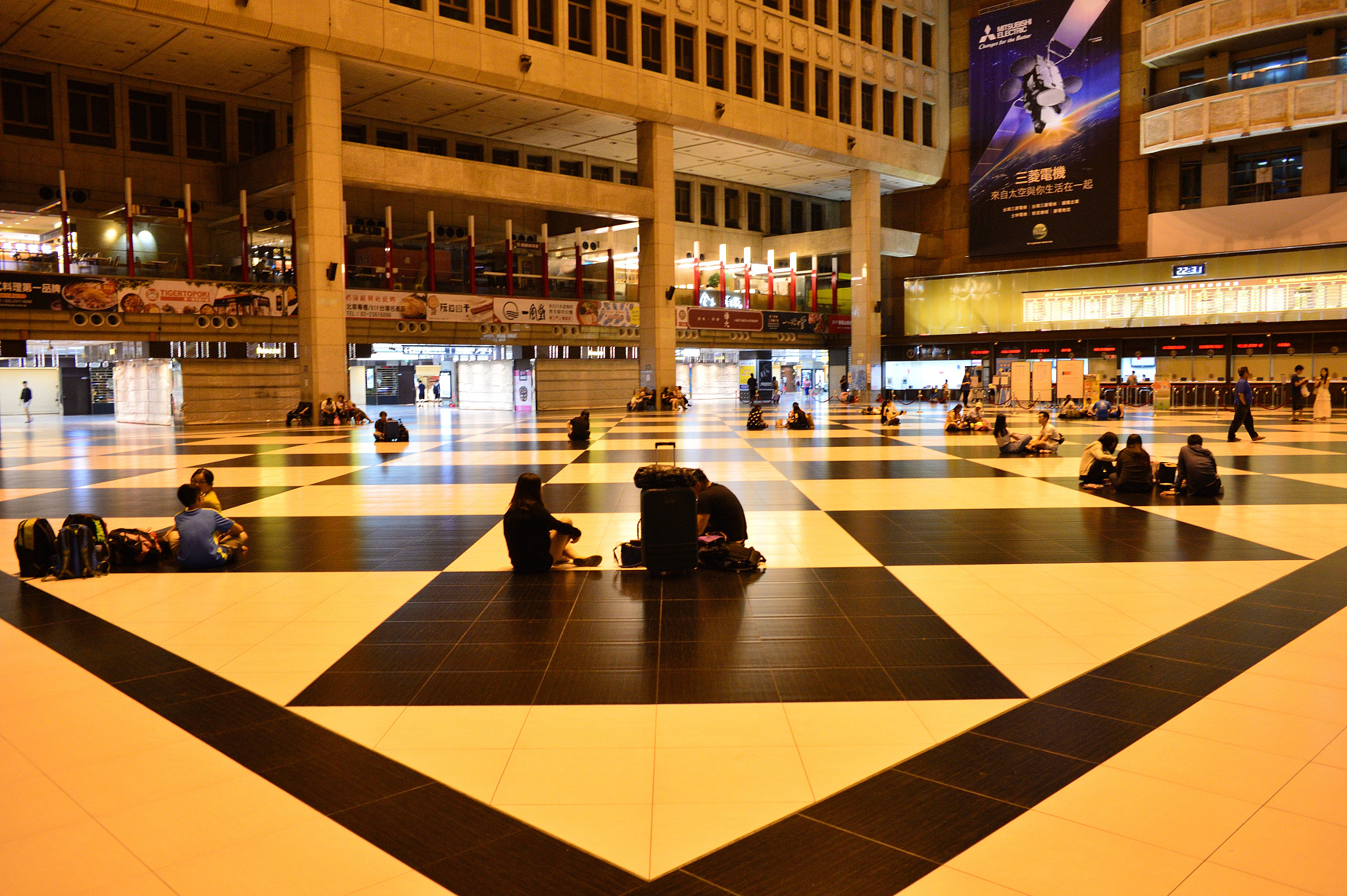 Nikon Df sample photo. Taipei station photography