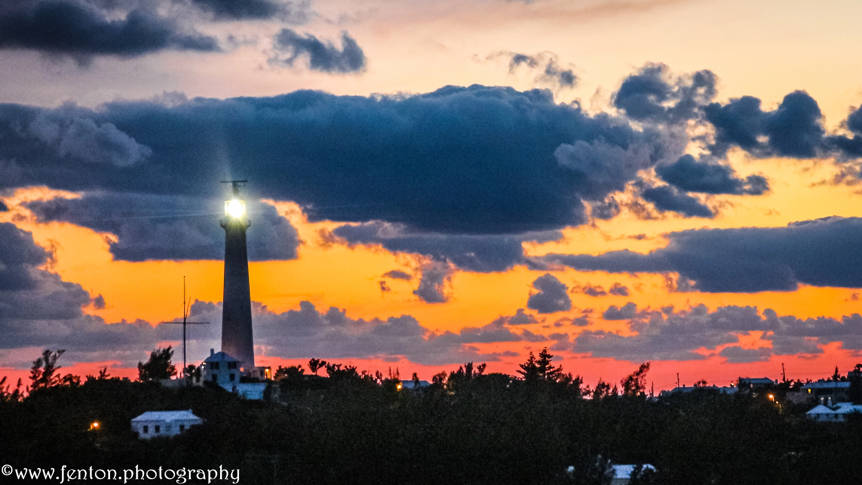 Sigma 24-70mm F2.8 EX DG Macro sample photo. Lighthouse at sunset in bermuda photography