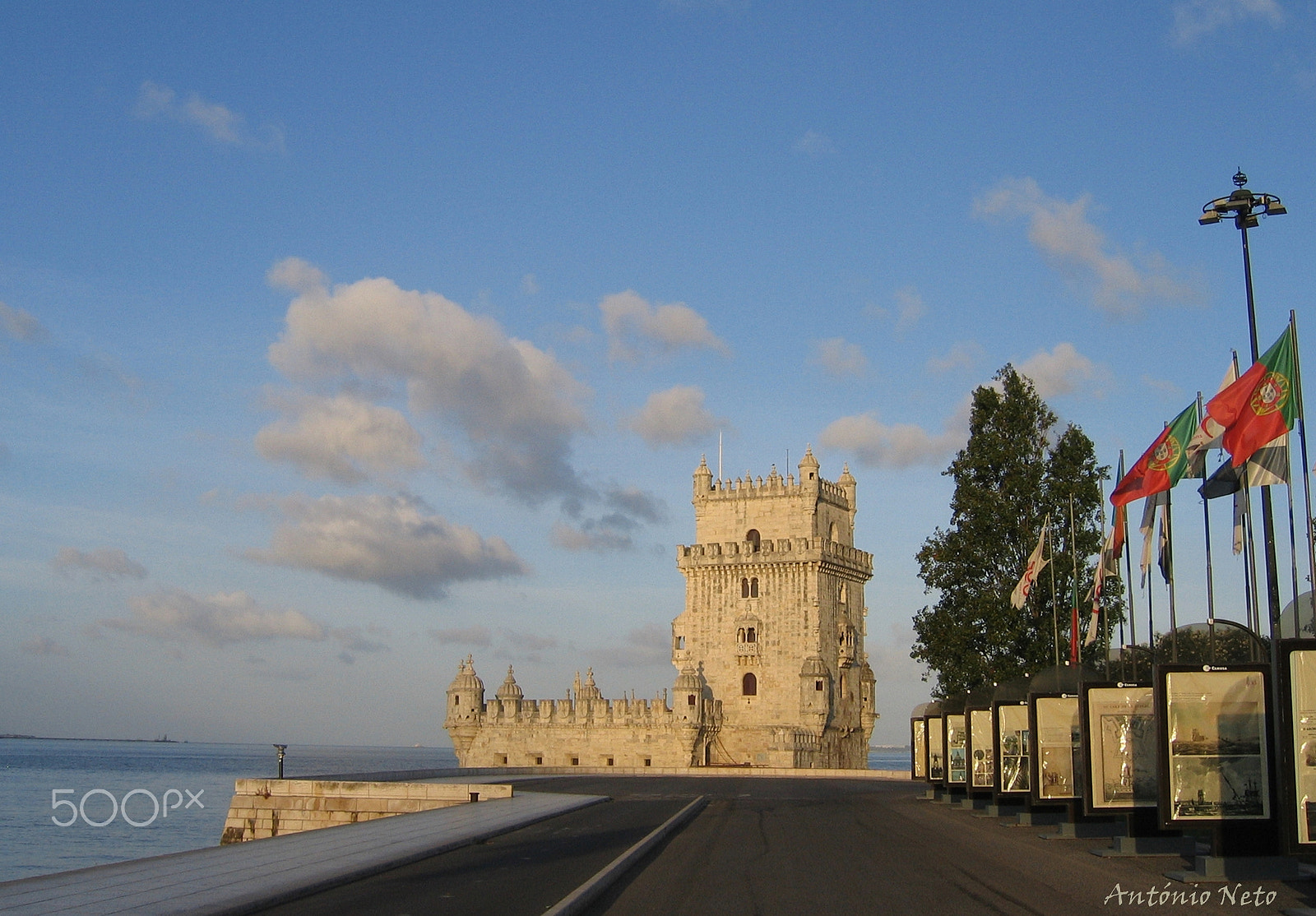 Canon POWERSHOT S50 sample photo. Postcard from lisbon photography