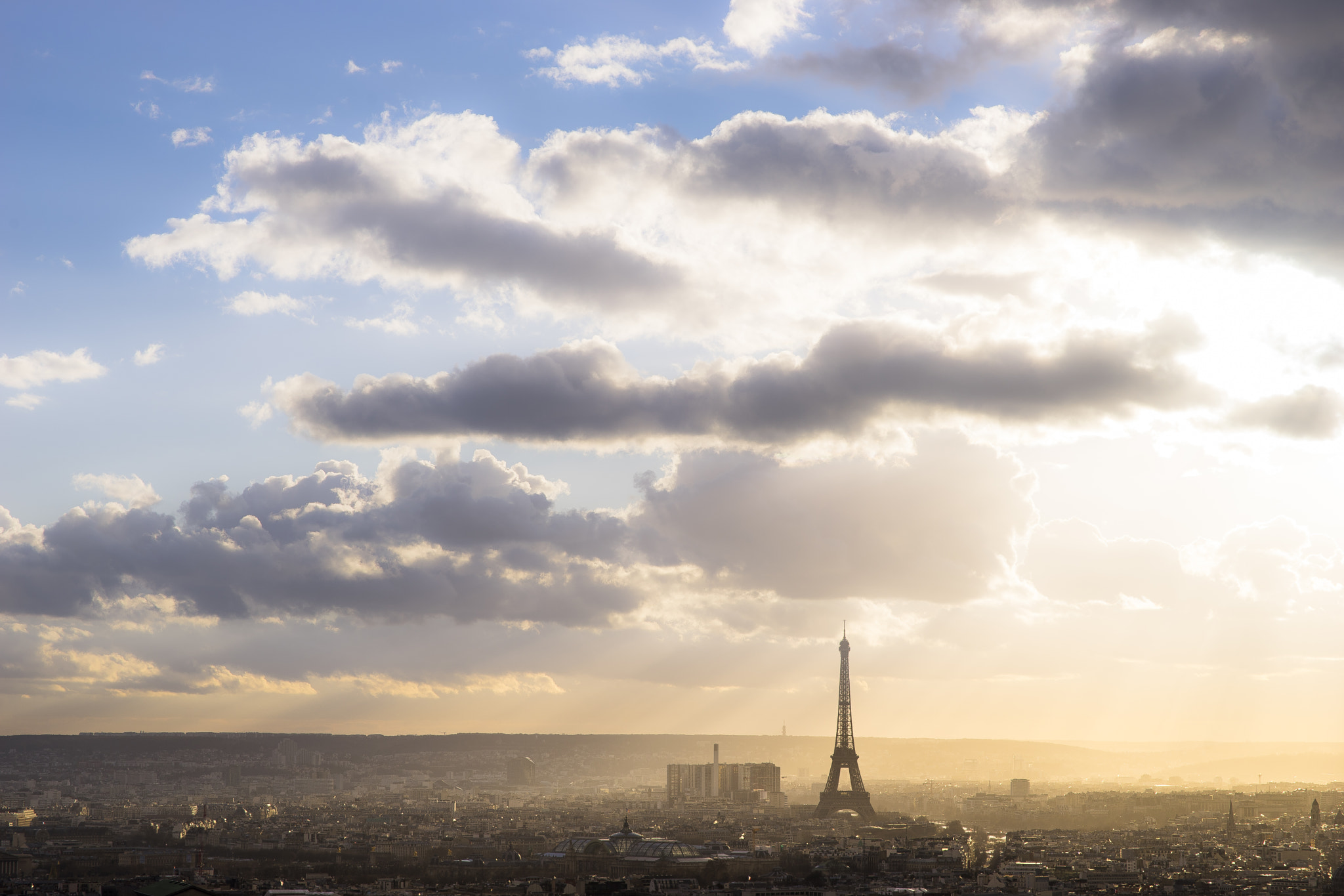 Sony a7 II + Sigma 85mm F1.4 EX DG HSM sample photo. Paris photography