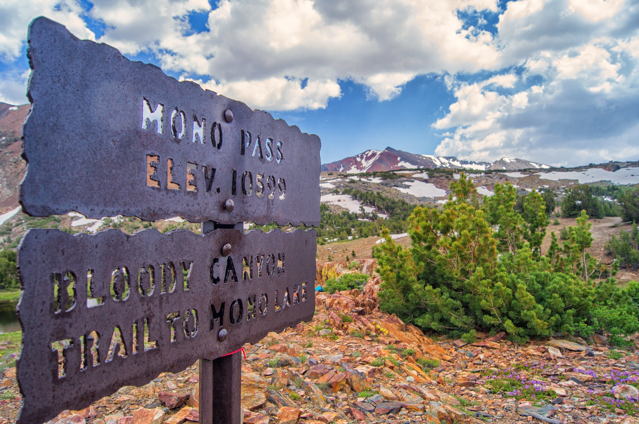 Sony SLT-A35 + Sony DT 18-55mm F3.5-5.6 SAM sample photo. Yosemite - mono pass lake photography