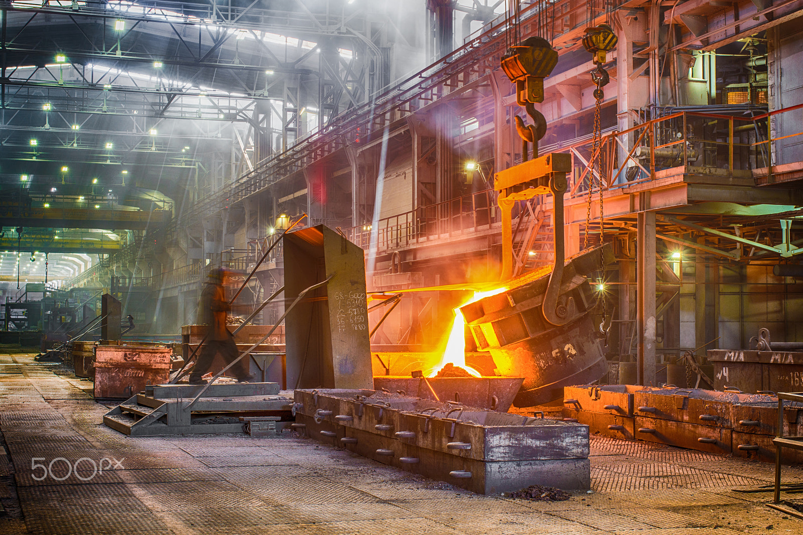 Nikon D7200 + Nikon AF Nikkor 35mm F2D sample photo. Casting ferroalloy factory photography
