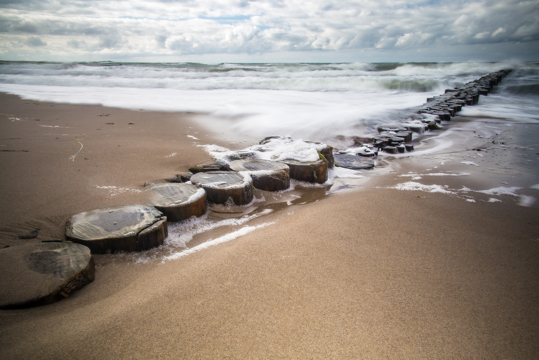 Canon EOS 6D + Canon EF 24-85mm F3.5-4.5 USM sample photo. Dramatic sea photography