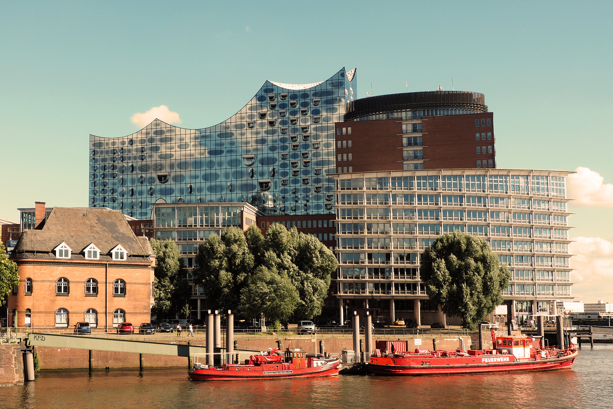 OLYMPUS M.12-50mm F3.5-6.3 sample photo. Hamburg photography