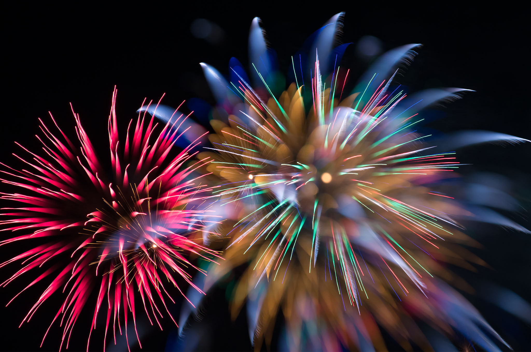 Sony DT 16-105mm F3.5-5.6 sample photo. Fireworks in adachi ward, japan photography