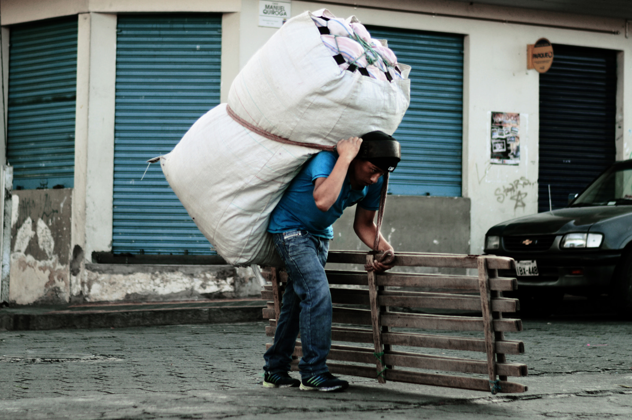 AF Zoom-Nikkor 35-70mm f/2.8D N sample photo. Bestias de carga photography