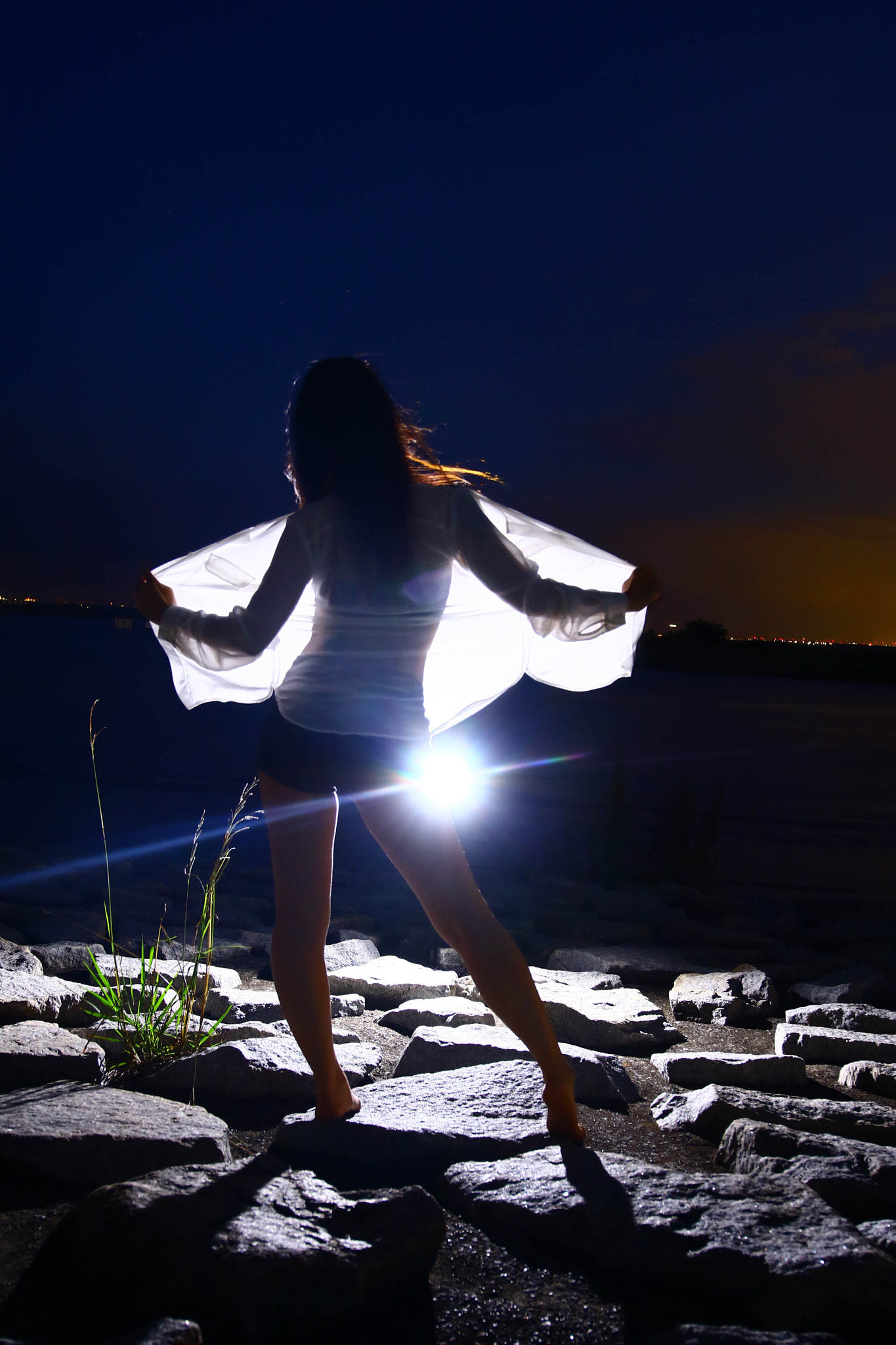 Canon EF 11-24mm F4L USM sample photo. Model:waka photography