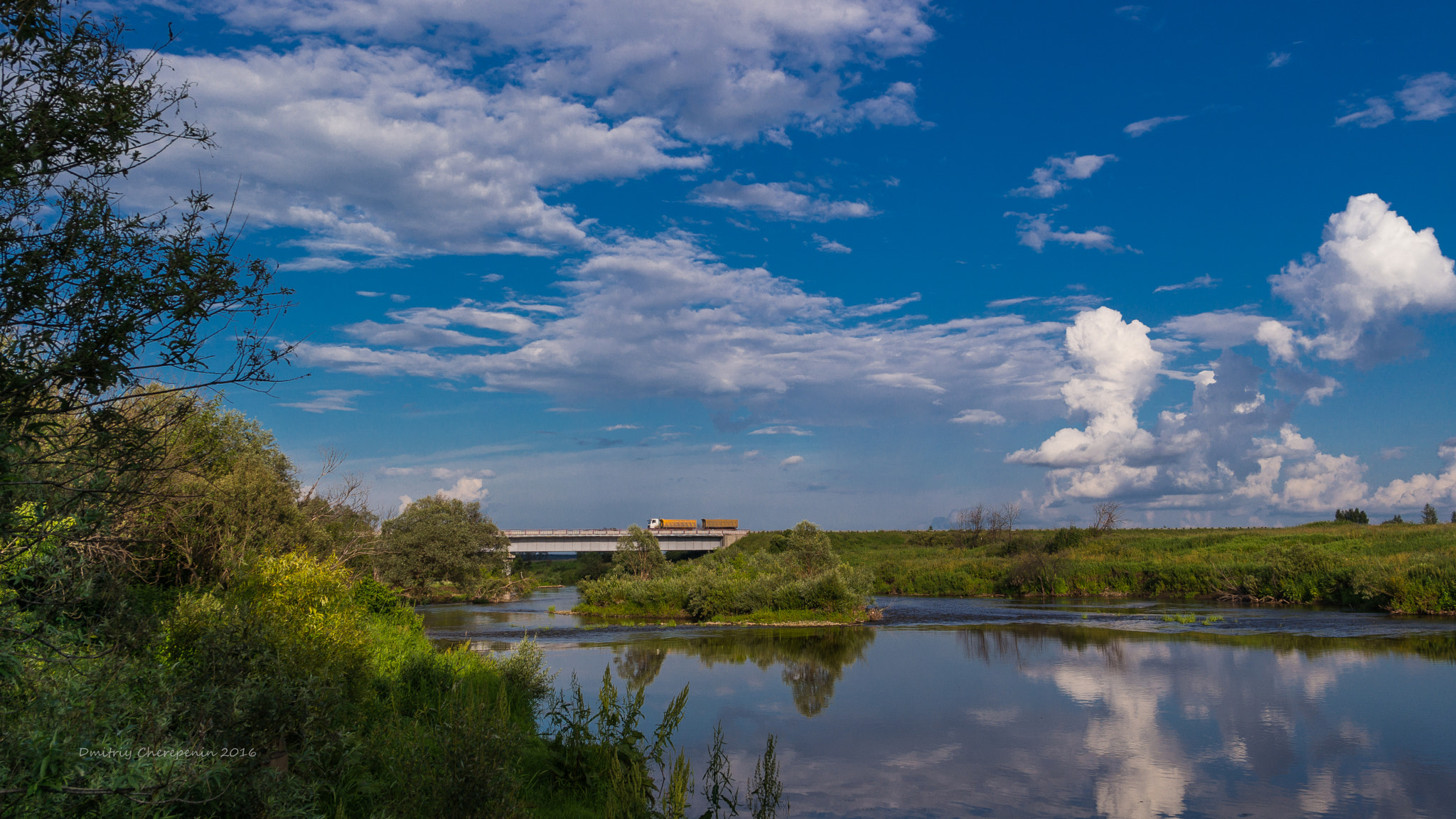 Samsung NX 20-50mm F3.5-5.6 ED sample photo. Bridge. iset river photography